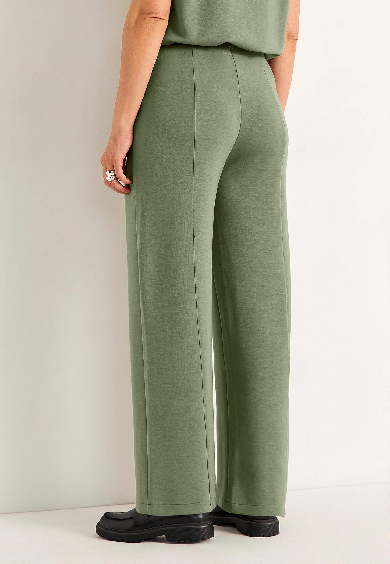 Jerseyhose mit breiten Beinen