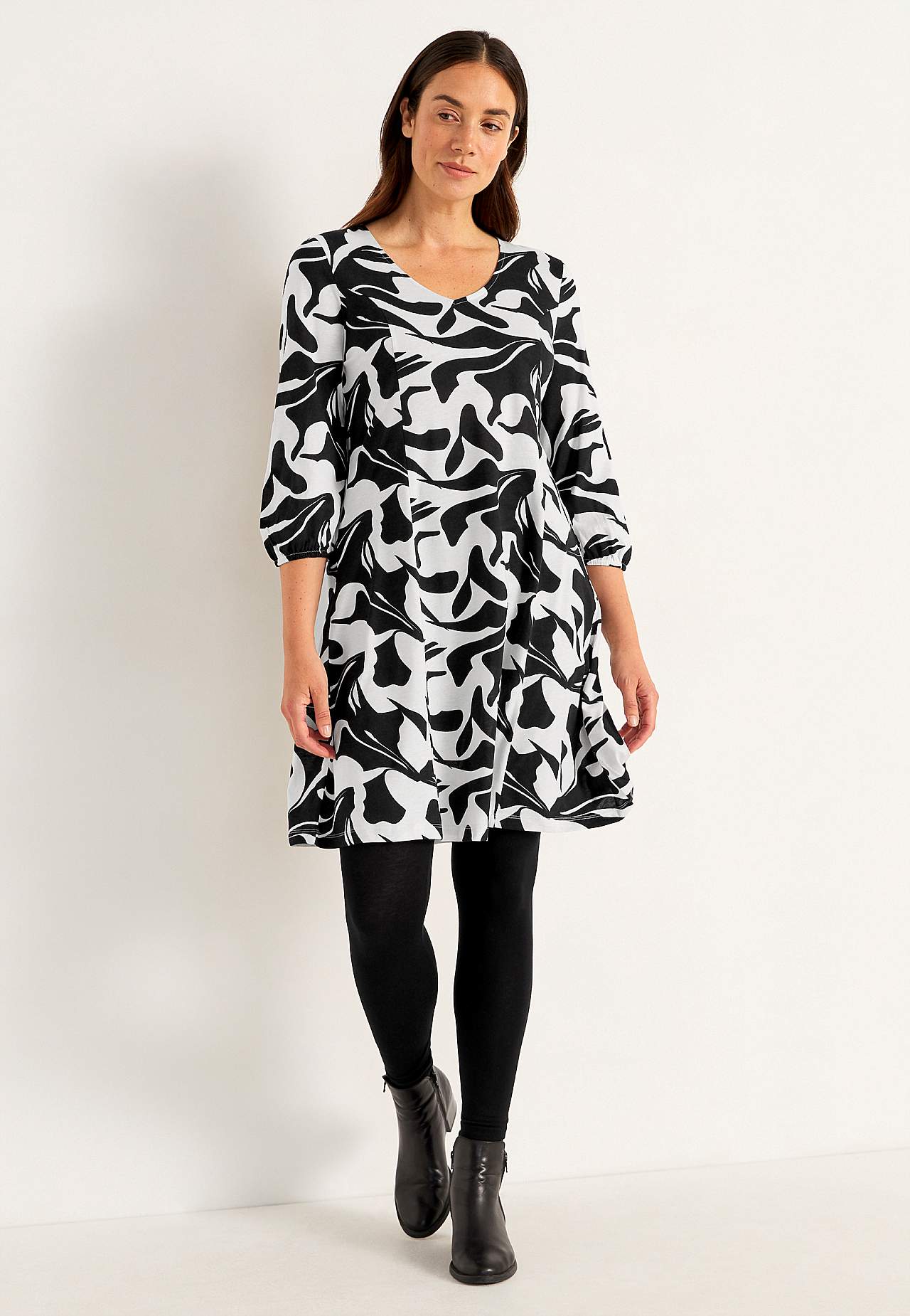 Jerseykleid mit Prinzess-Schnitt