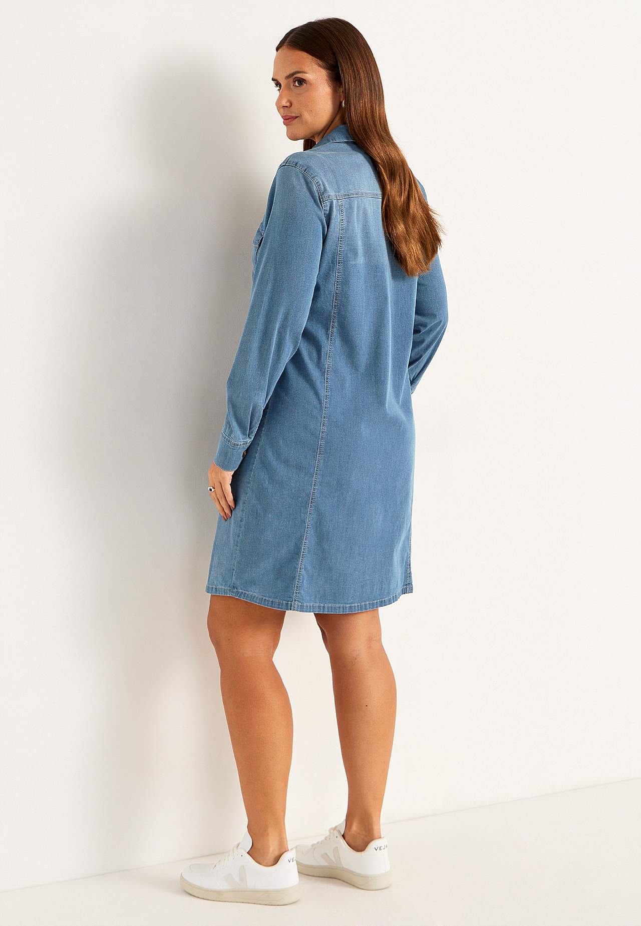 Elastisches Jeanskleid