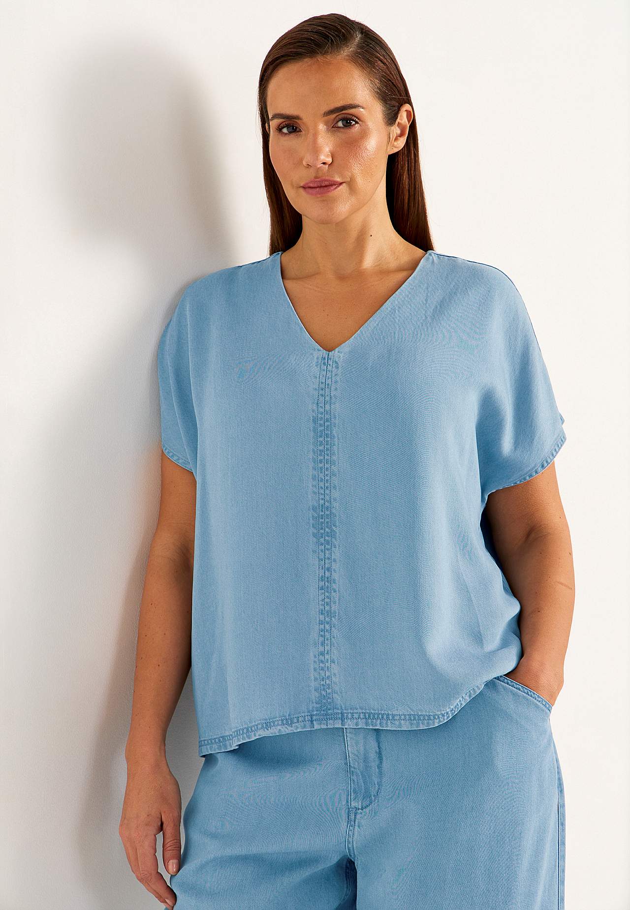 Ultra-weiche Premium Jeansbluse