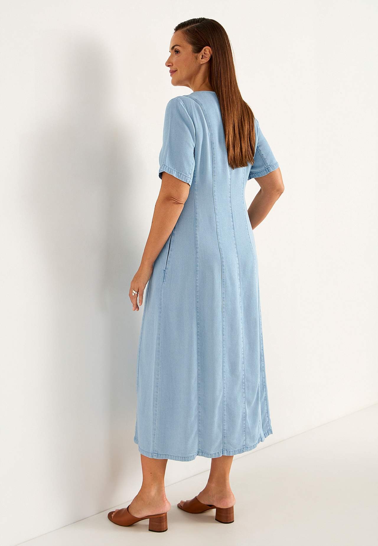 Ultra-weiches Premium Denimkleid