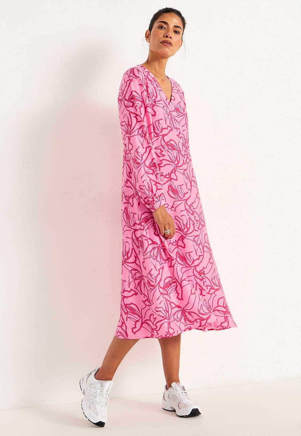 Gewebtes Kleid mit Knöpfen