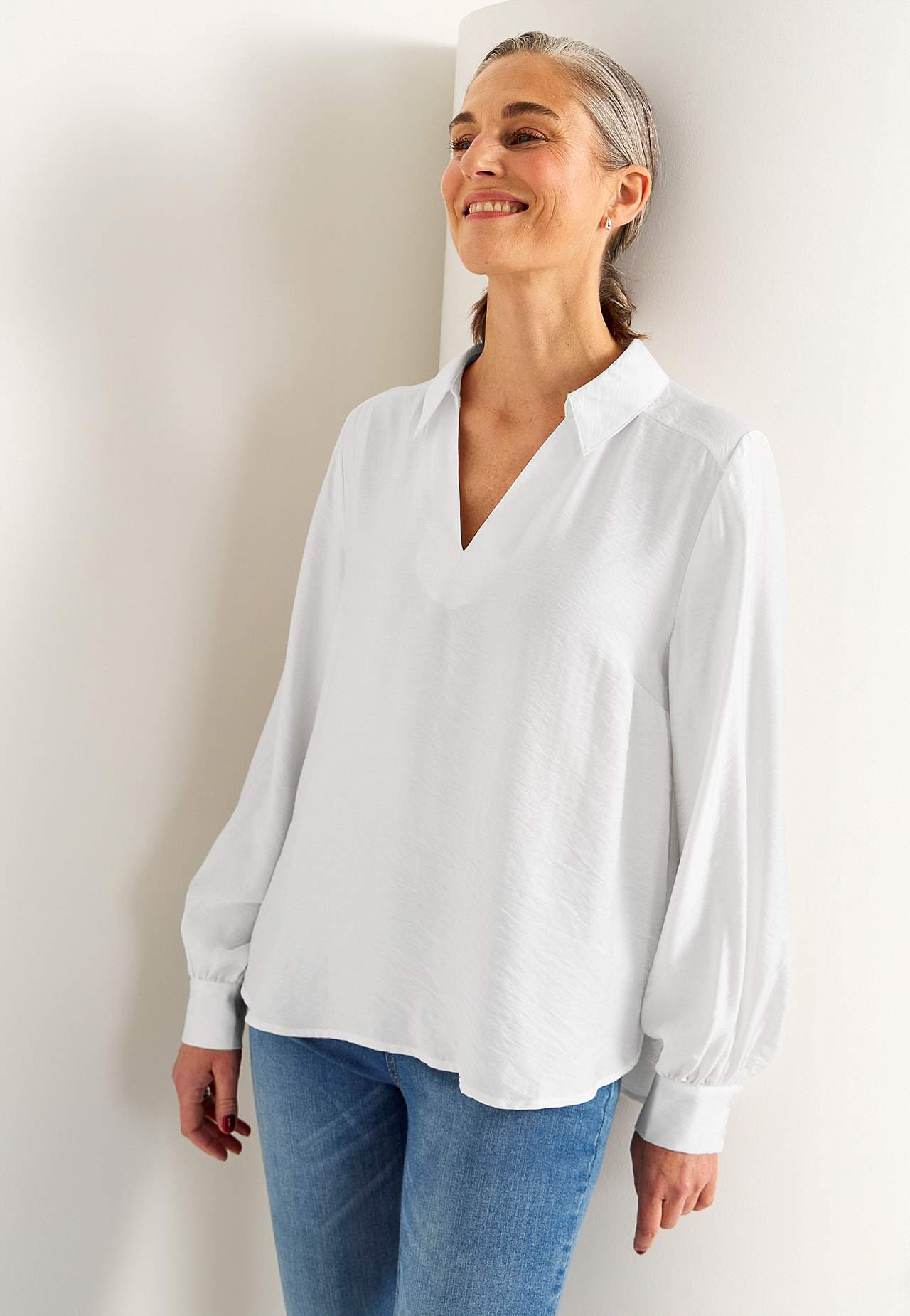 Gewebte Bluse mit breiten Ärmeln