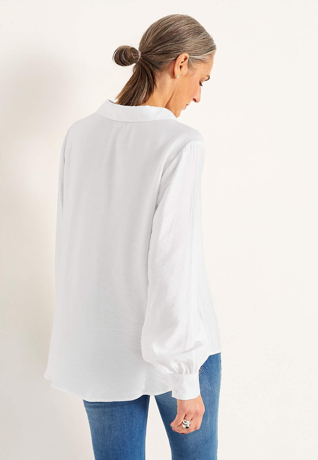 Gewebte Bluse mit breiten Ärmeln