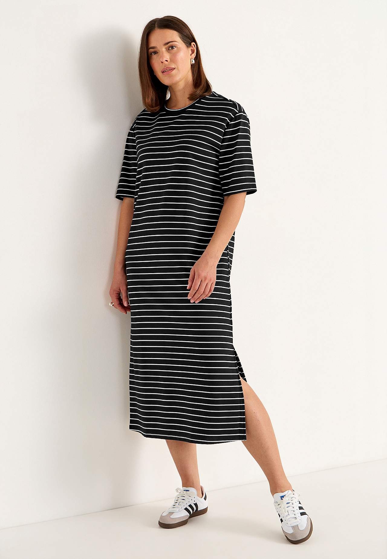 Jerseykleid aus grober Qualität