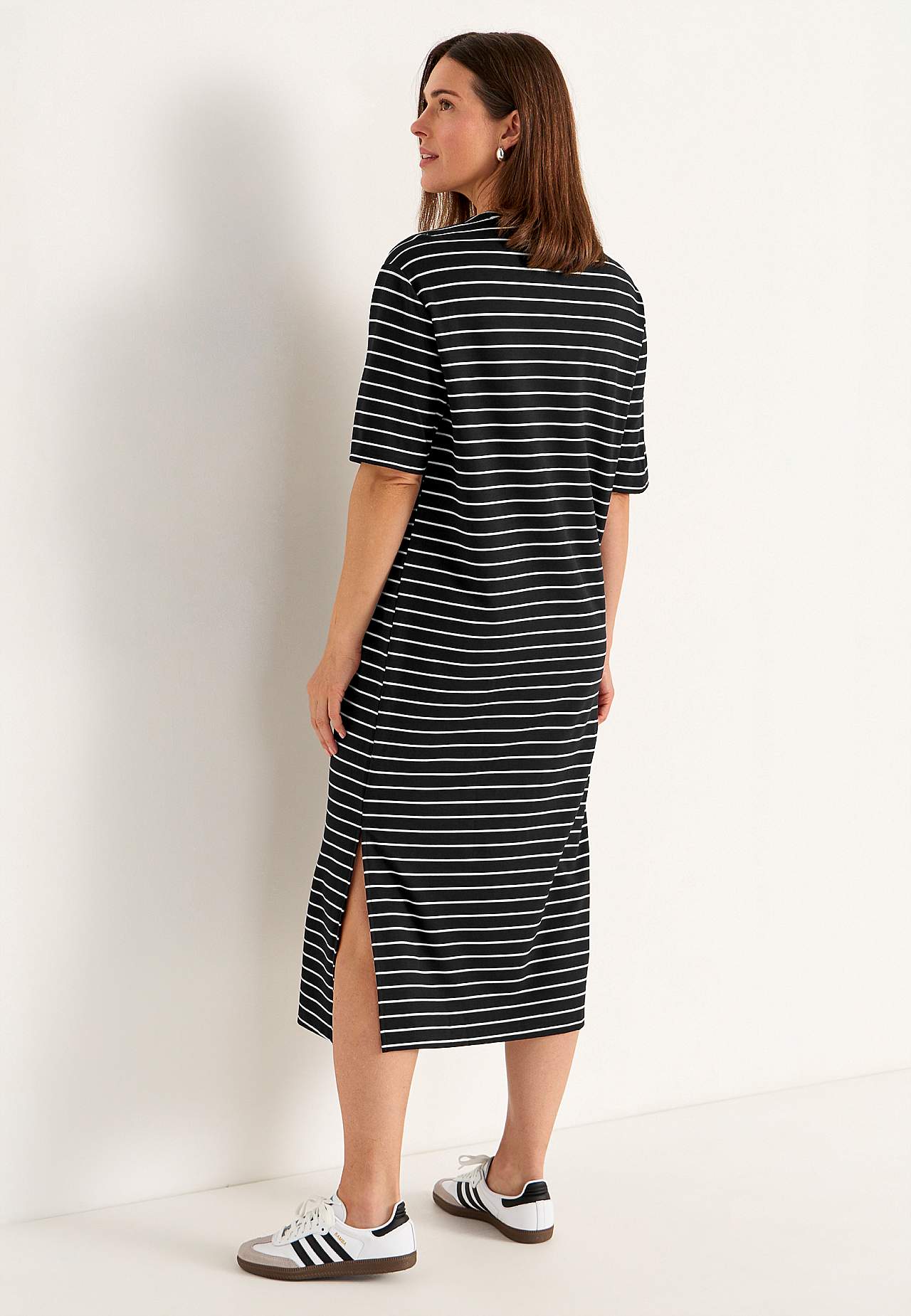Jerseykleid aus grober Qualität