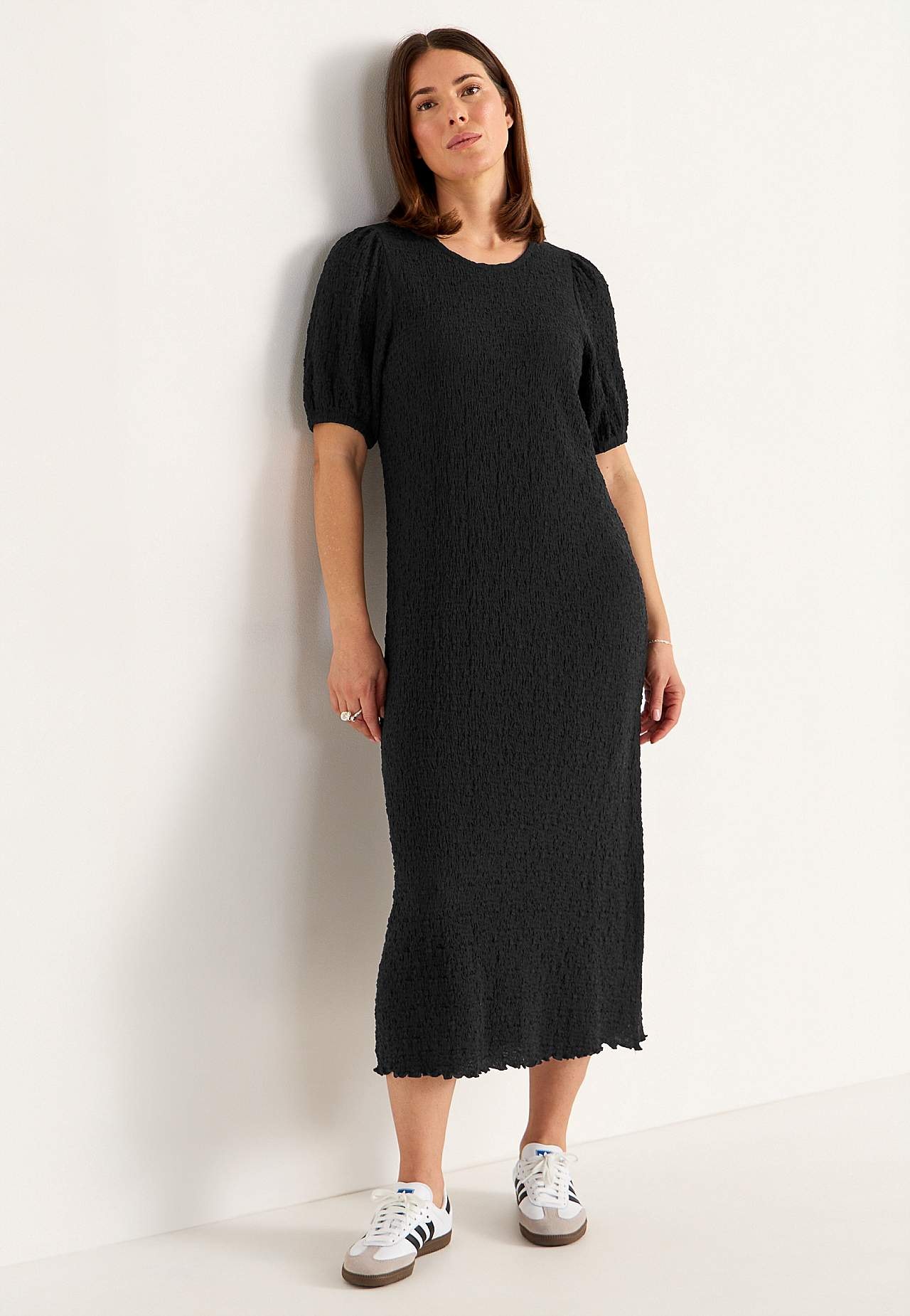 Jerseykleid mit Struktur