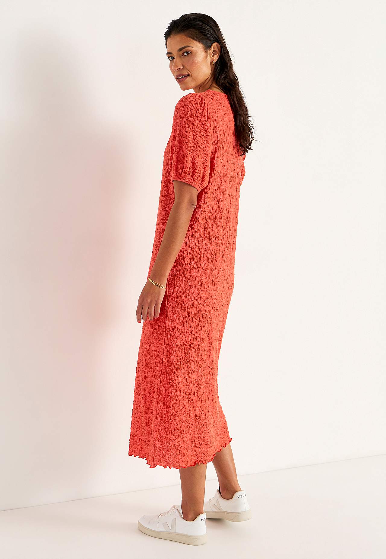 Jerseykleid mit Struktur