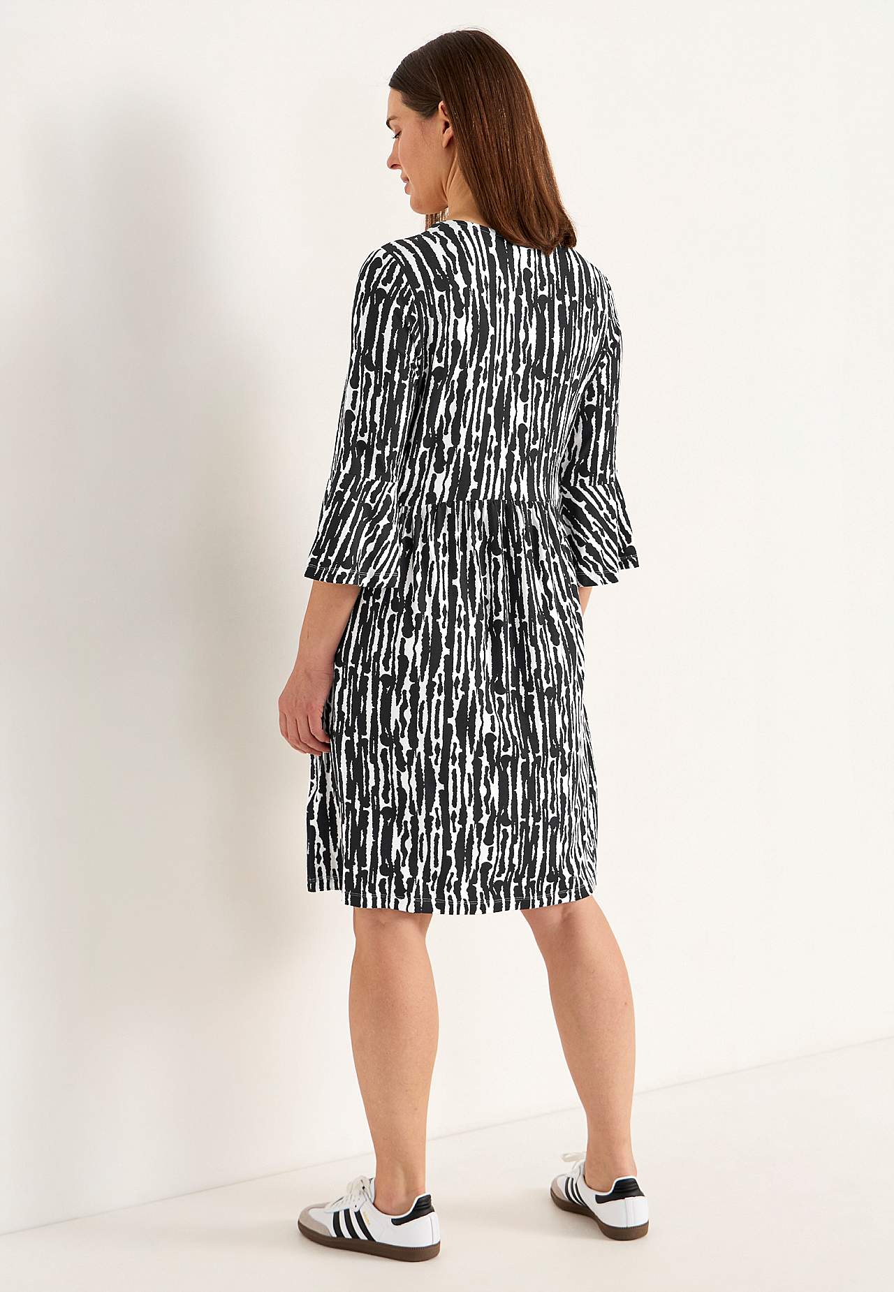 Jerseykleid mit Taschen
