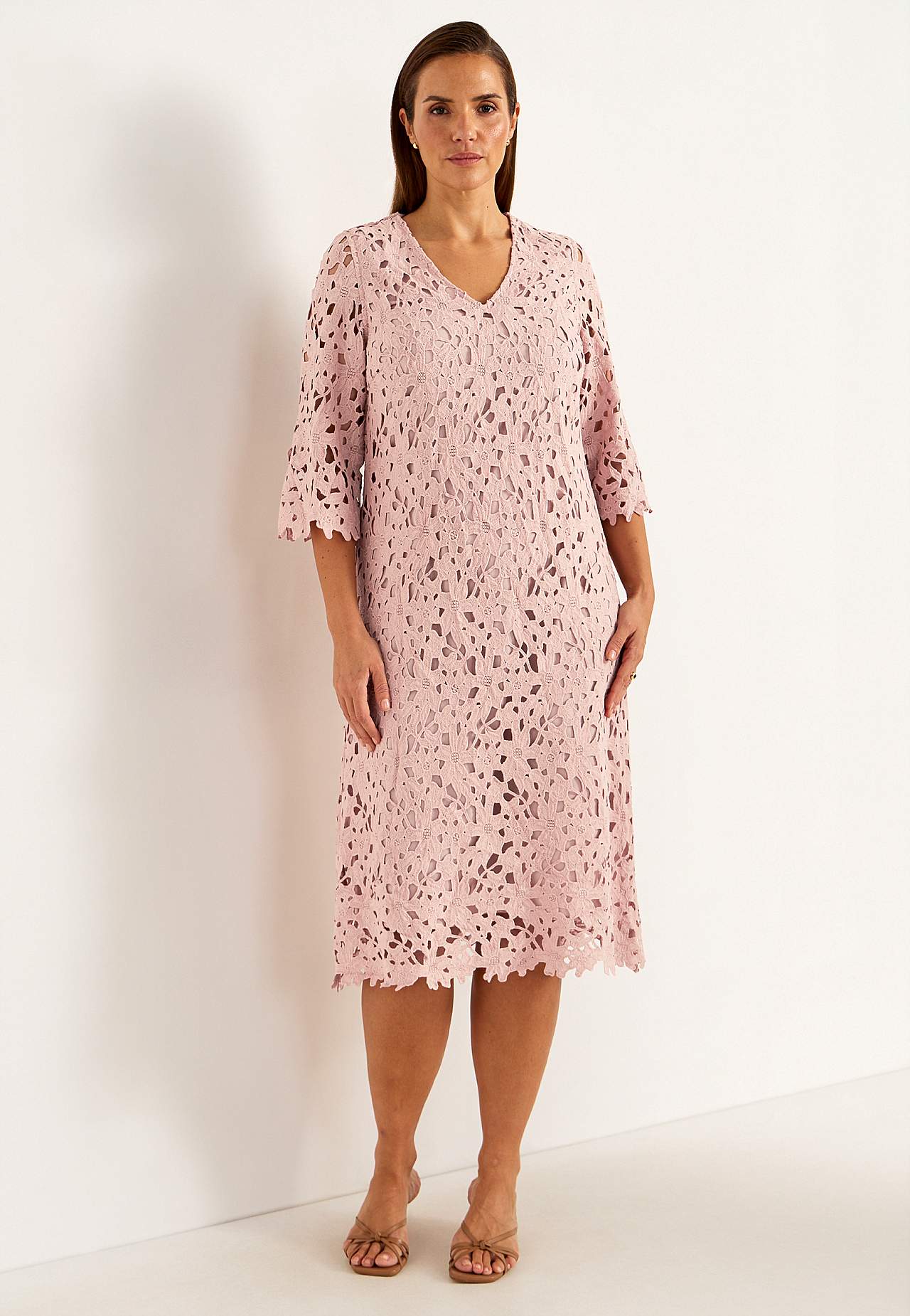 Gewebtes Spitzenkleid