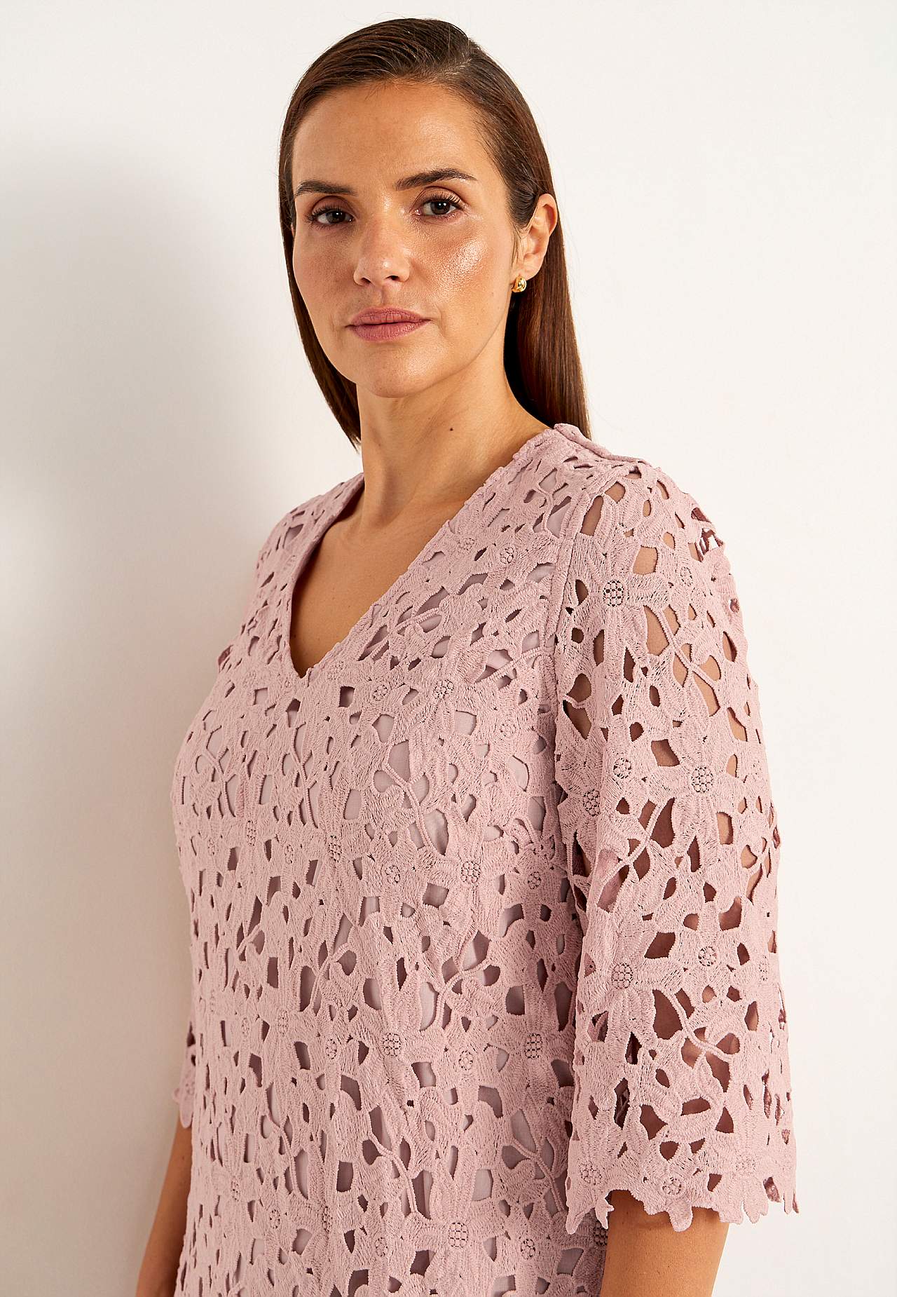 Gewebtes Spitzenkleid