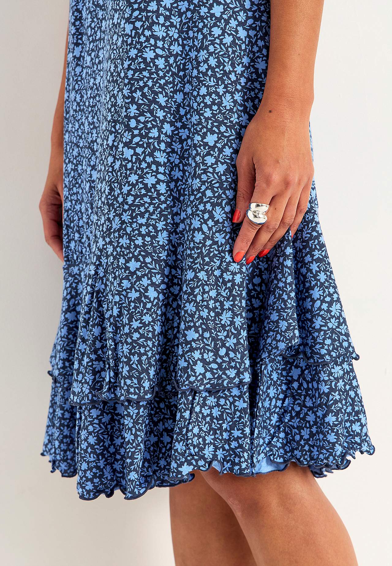 Jerseykleid mit Rüschenröcken