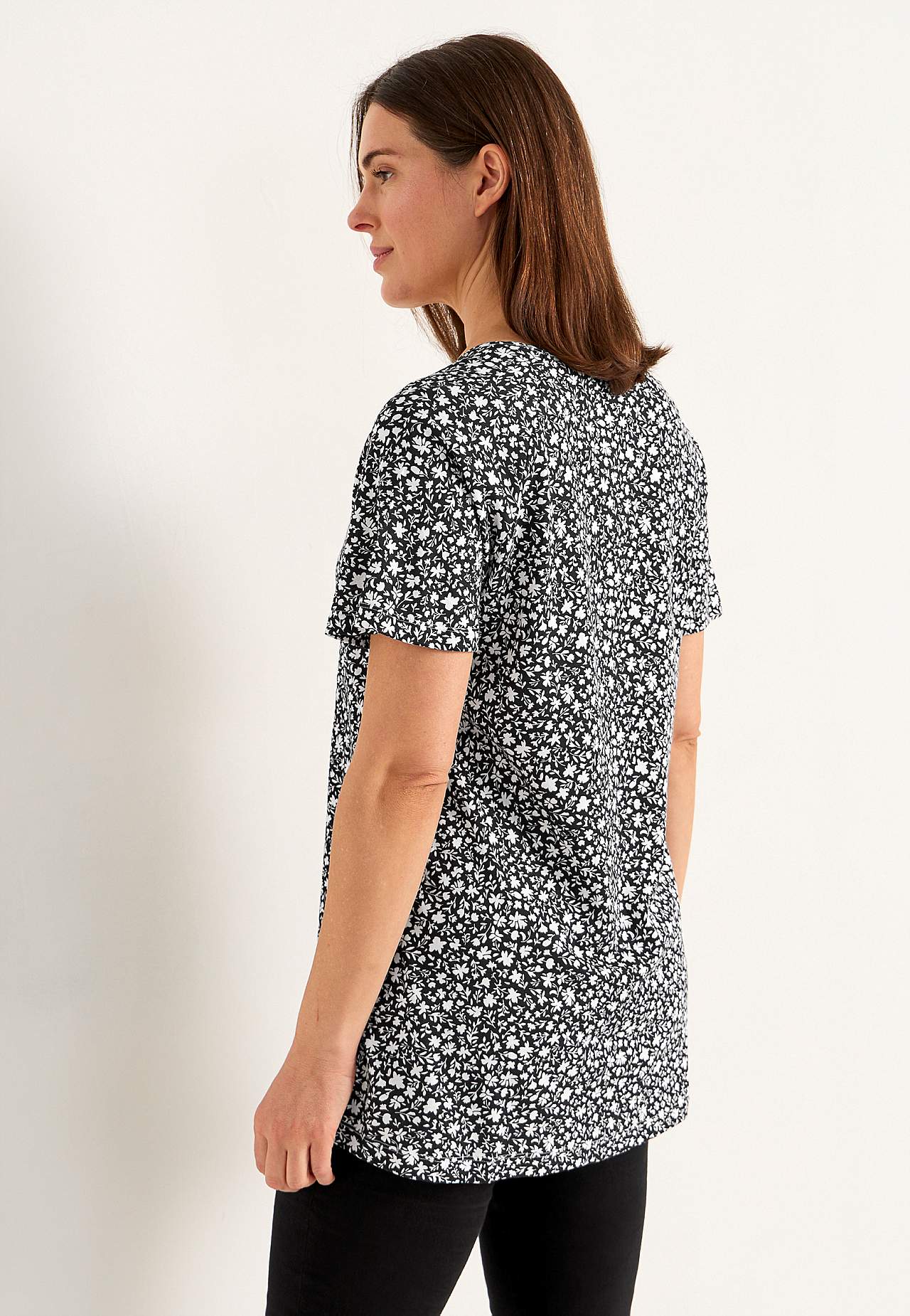 Jersey-Tunika mit kleinen Blumen