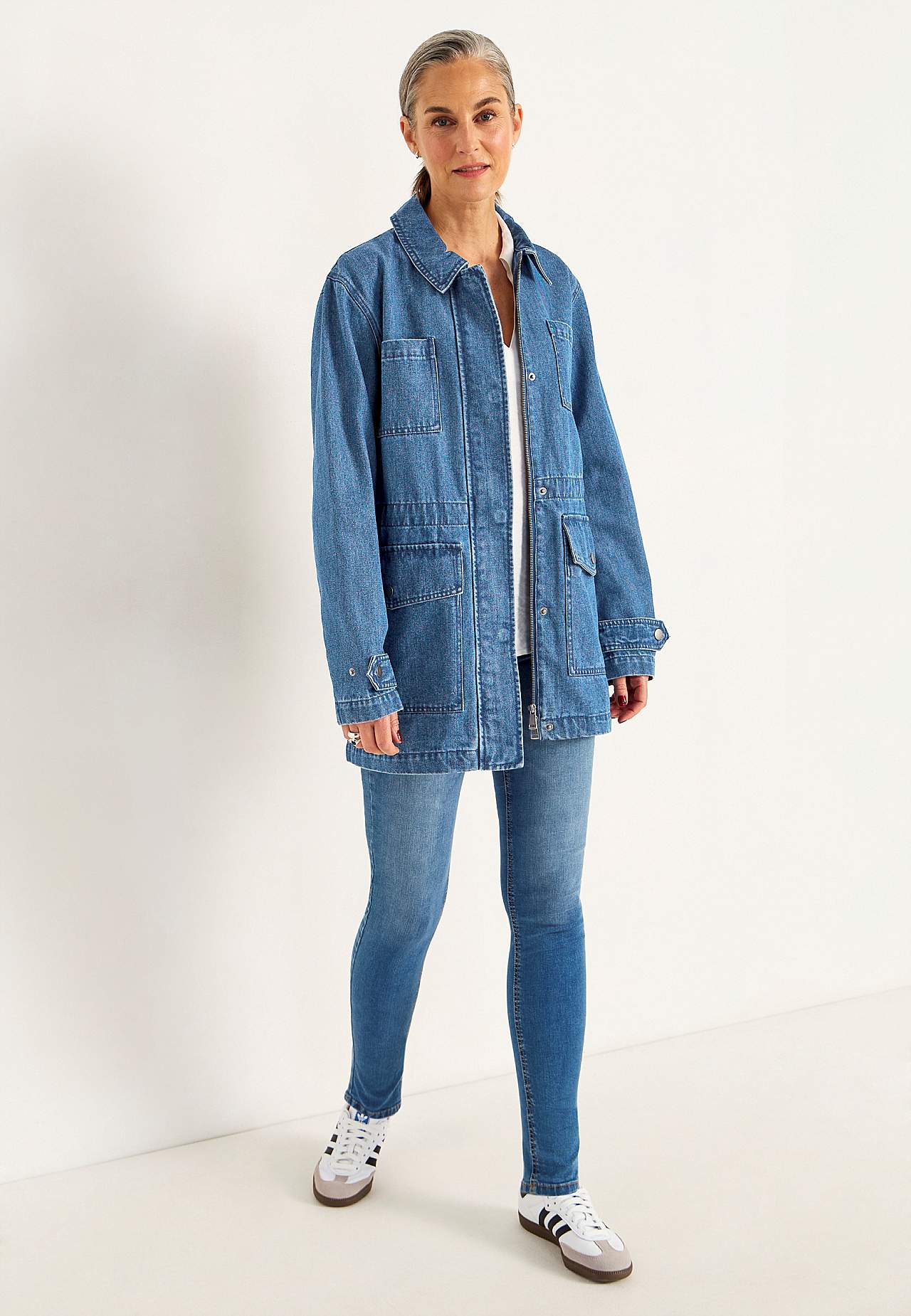 Jeansjacke mit Reißverschluss