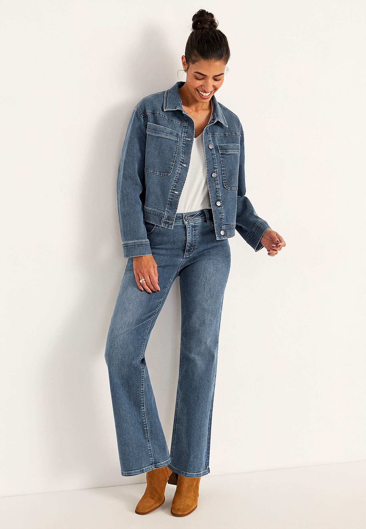 Breite Jeans aus superstretch Denim