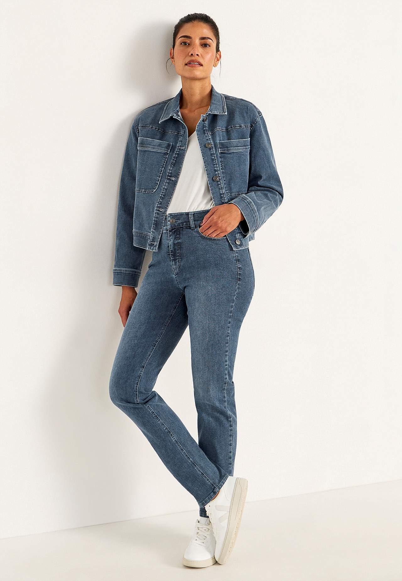 Gerade Jeans aus superstretch Denim