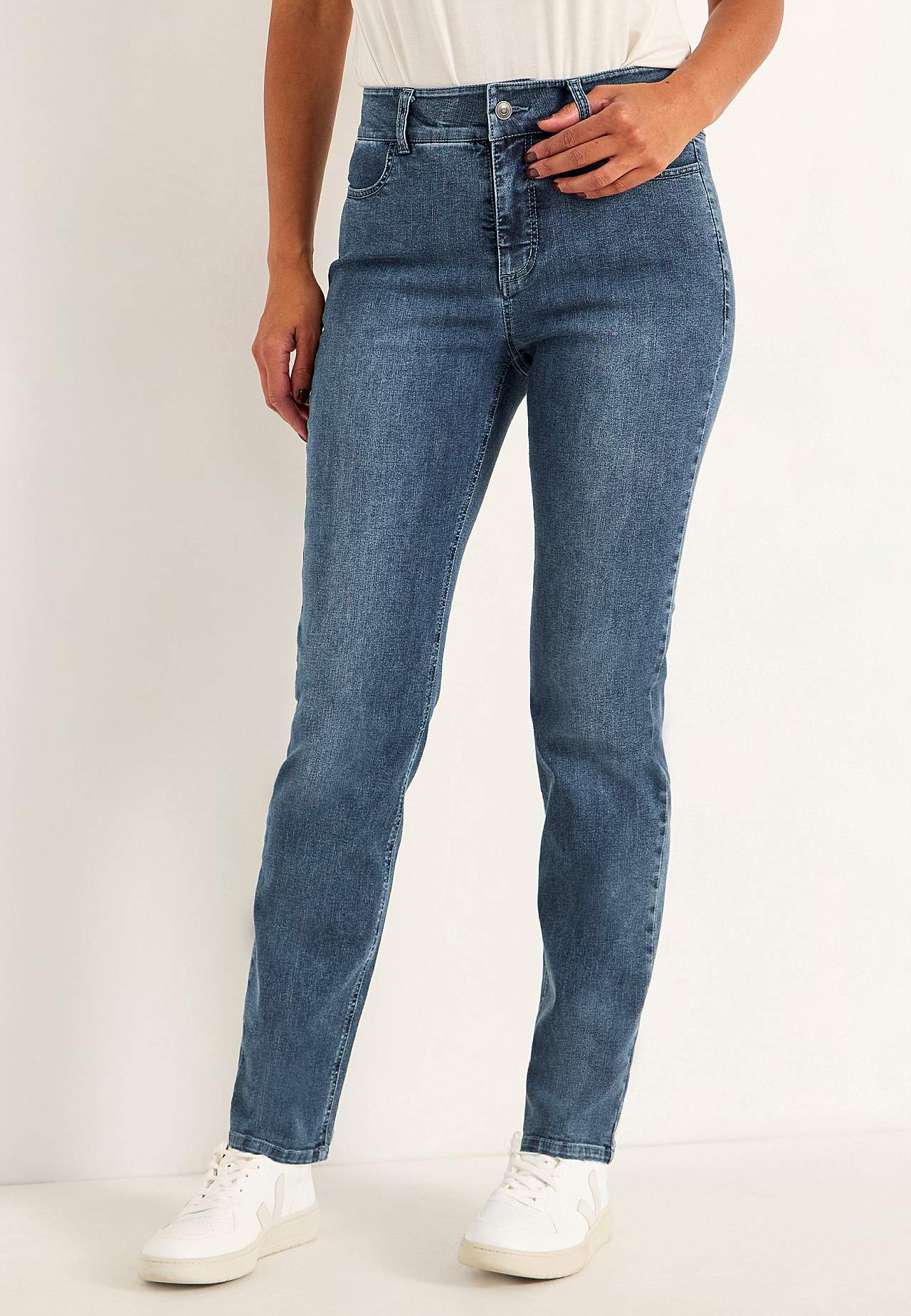 Gerade Jeans aus superstretch Denim