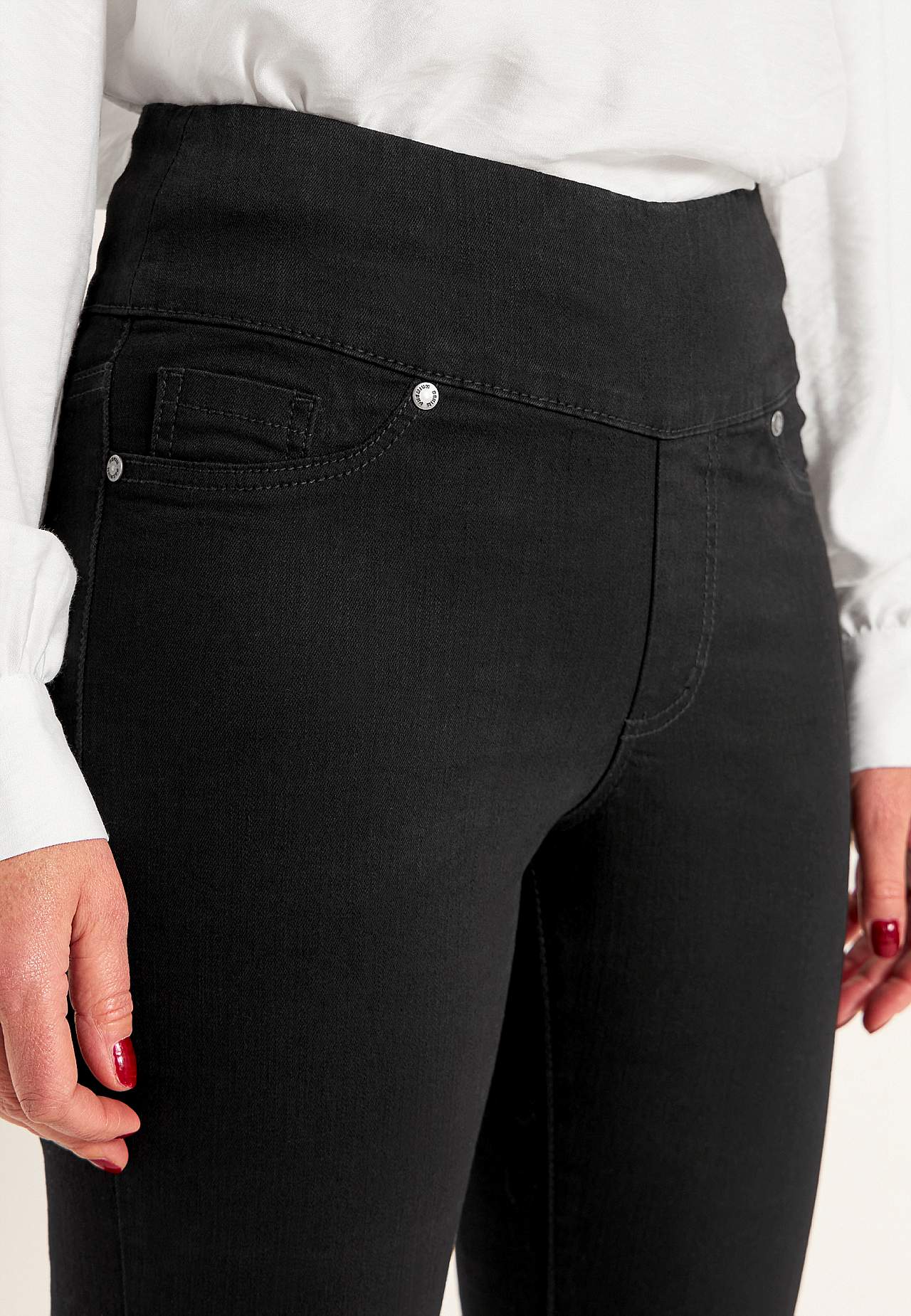 Super bequeme Knöcheljeans aus Denim