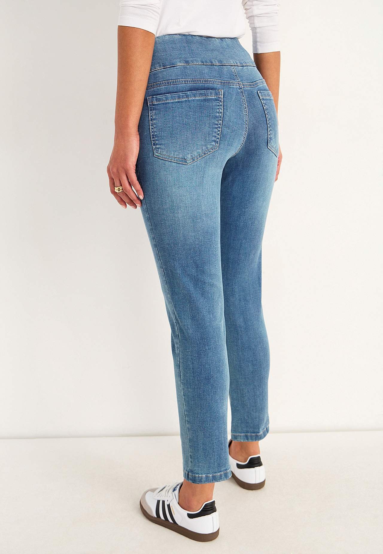 Super bequeme Knöcheljeans aus Denim