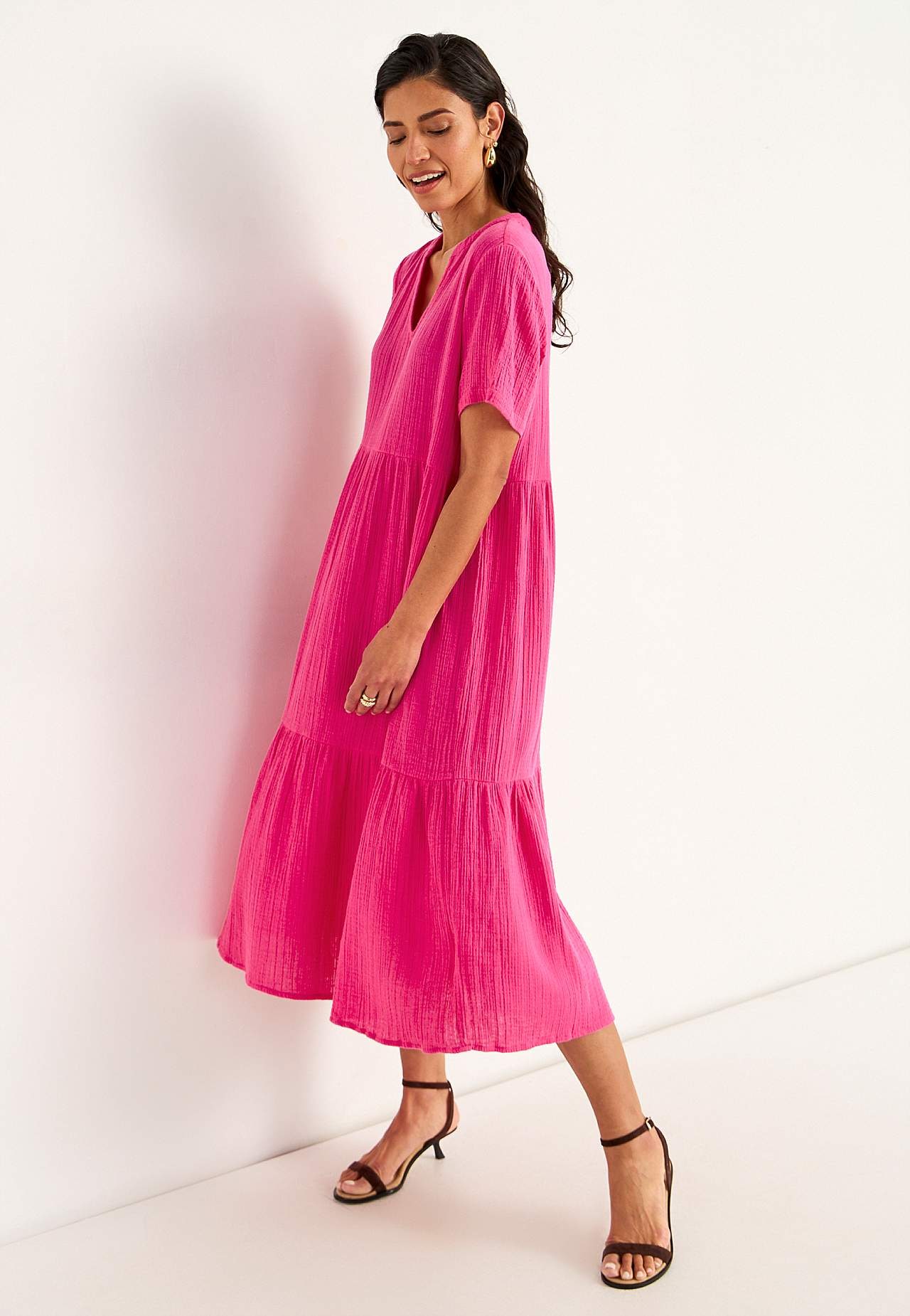 Kleid aus zerknitterter Baumwolle