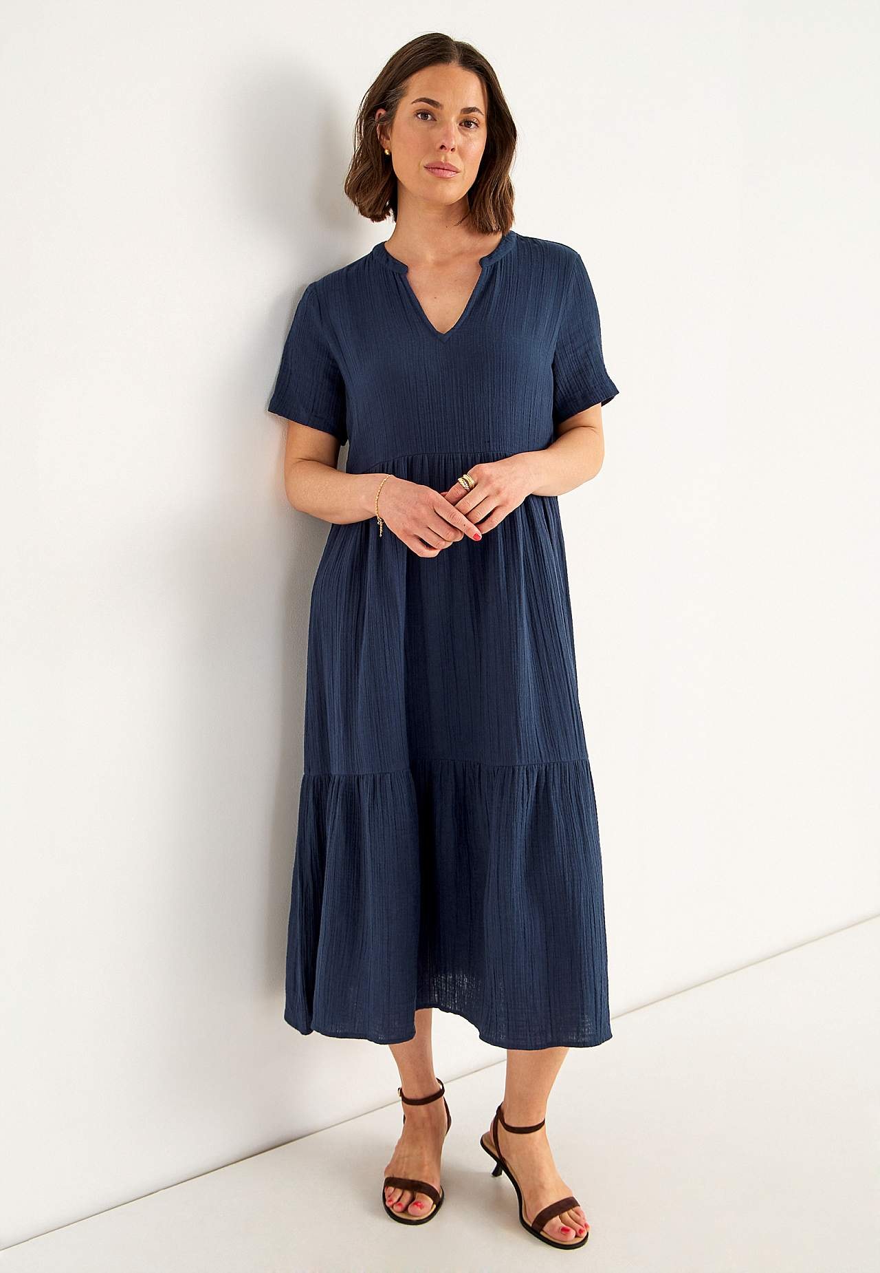 Kleid aus zerknitterter Baumwolle