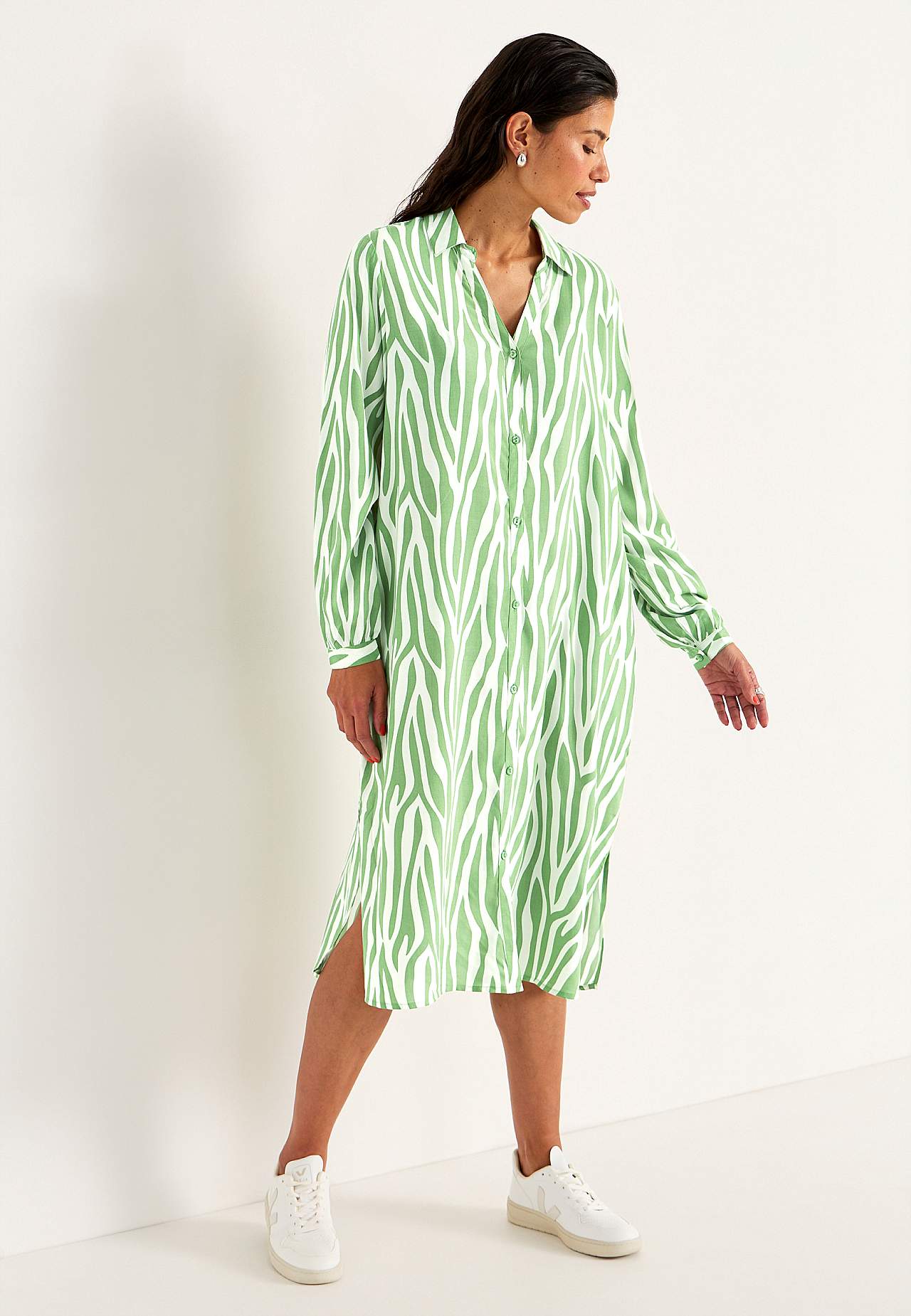 Gewebtes Kleid mit Taschen