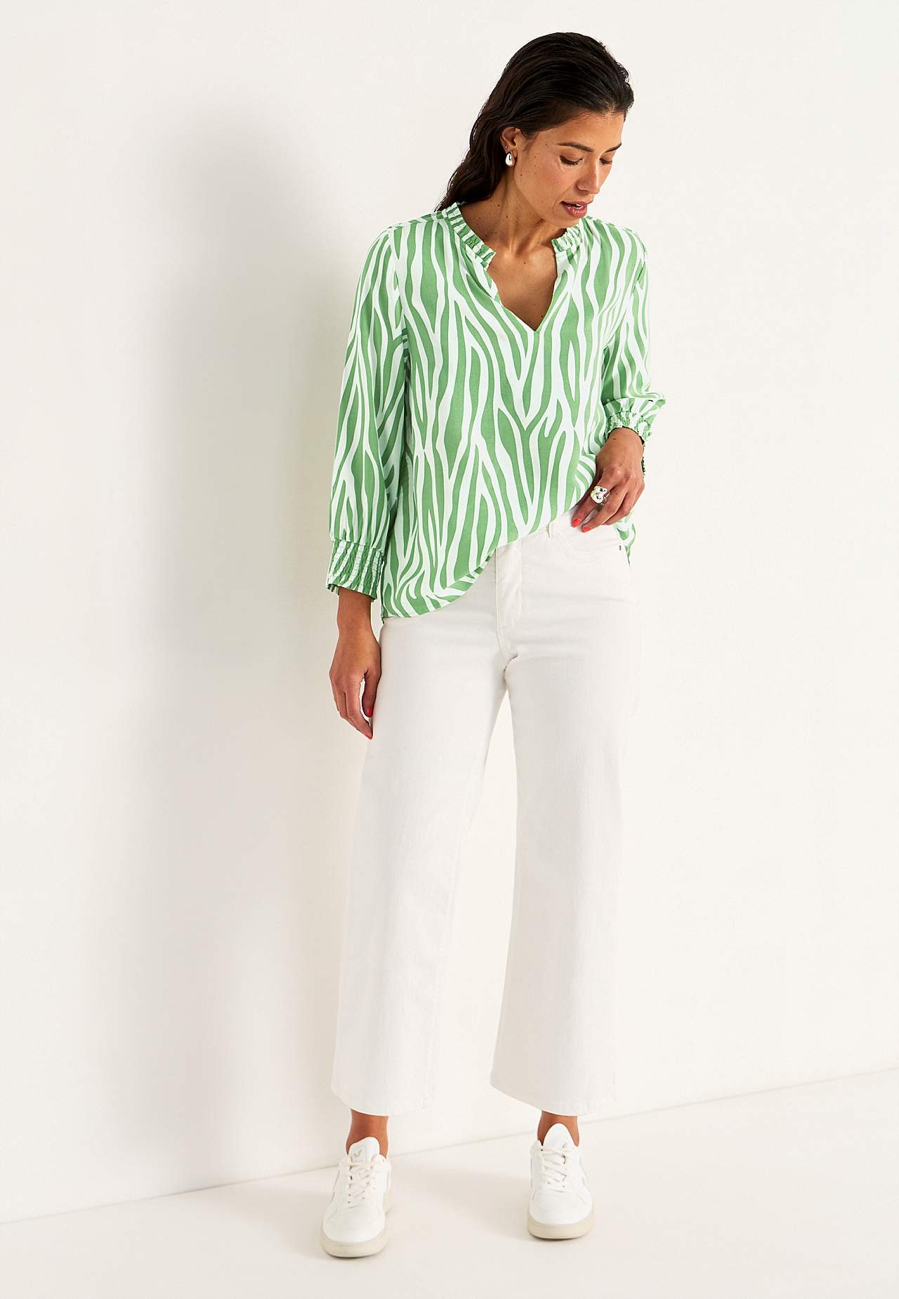 Gewebte, gemusterte Bluse