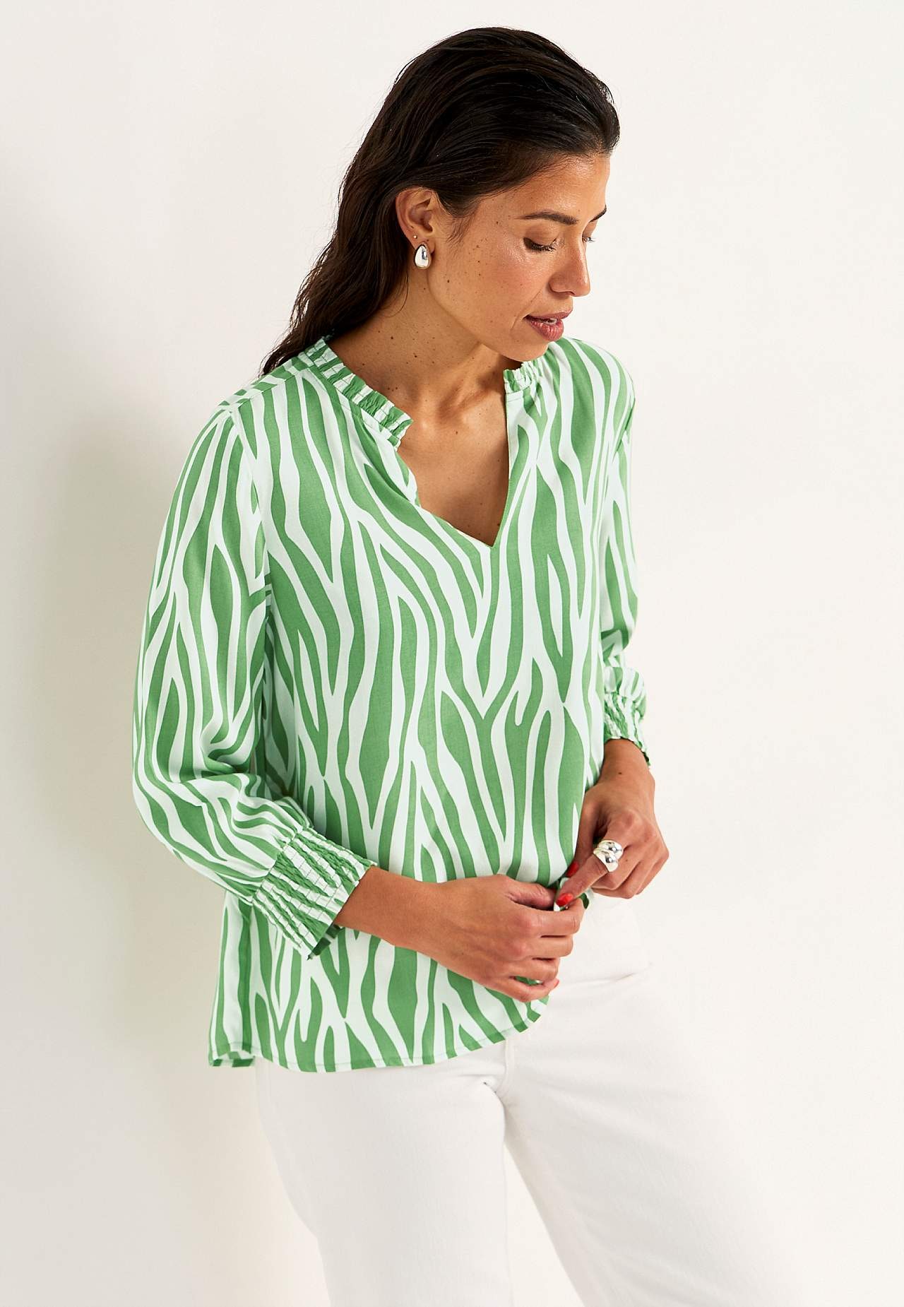 Gewebte, gemusterte Bluse