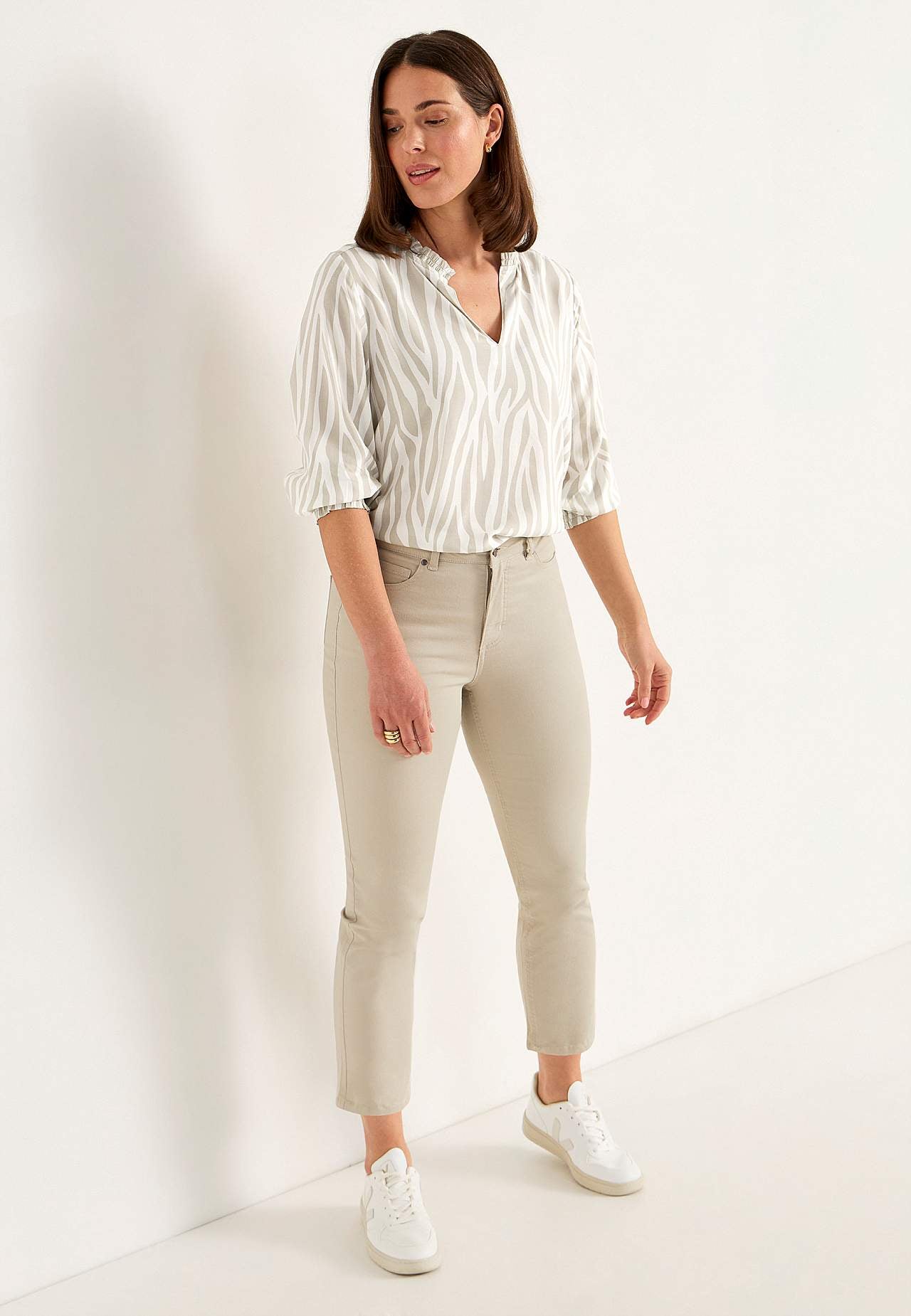 Gewebte, gemusterte Bluse