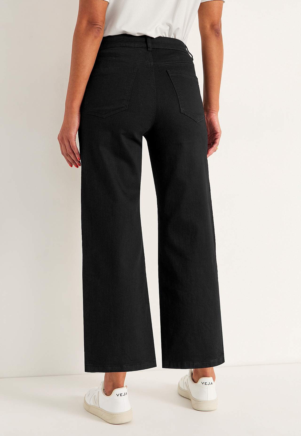 Elastische Knöcheljeans