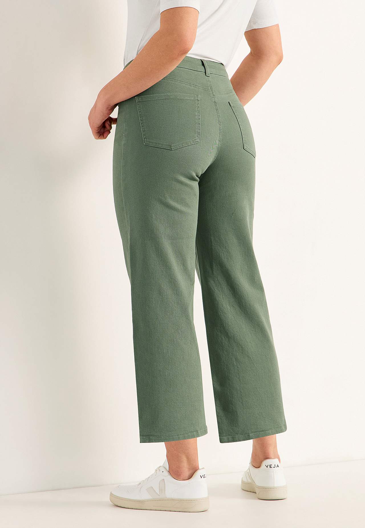 Breite Knöcheljeans