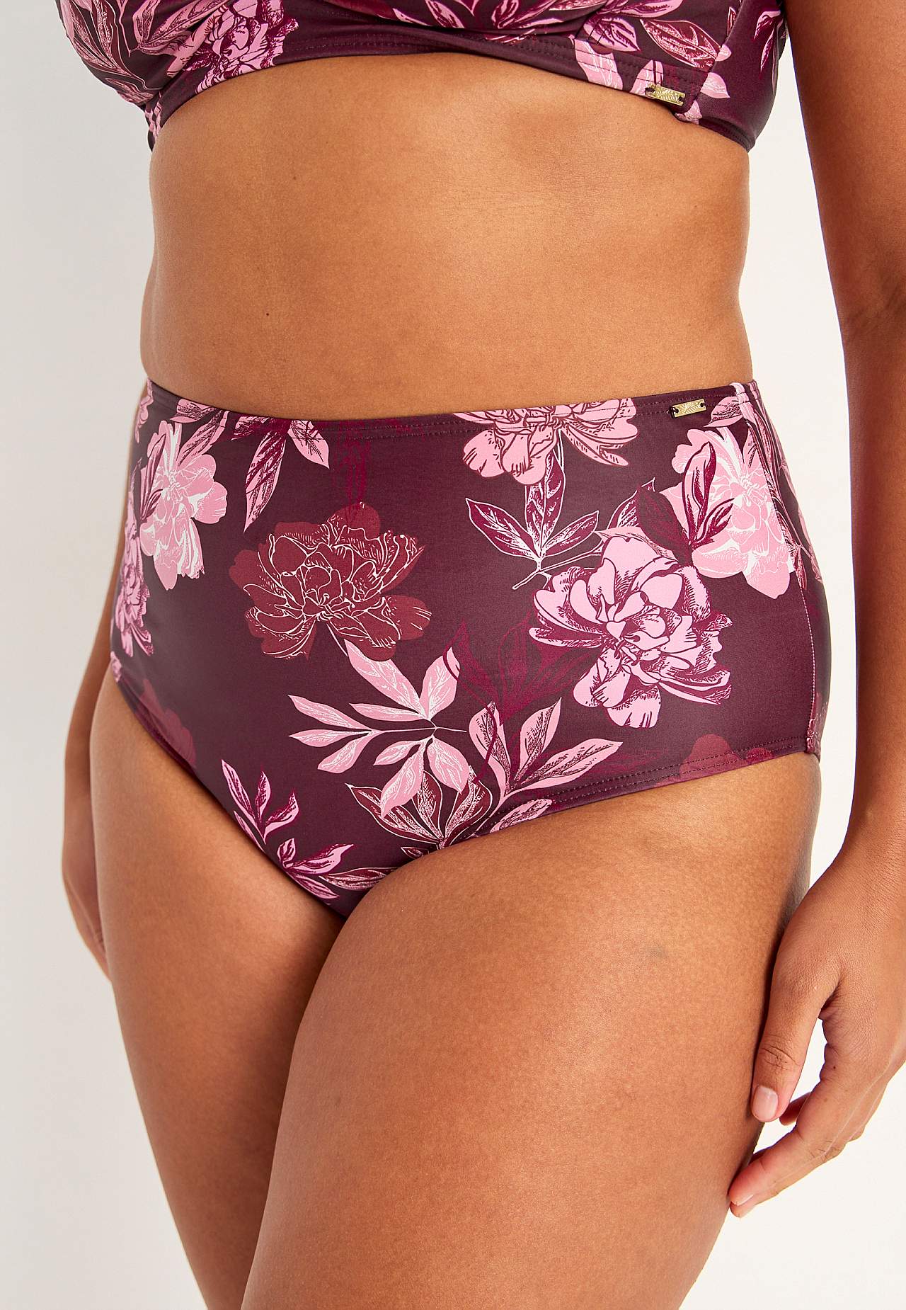 Bikini-Unterteil mit hohem Bund