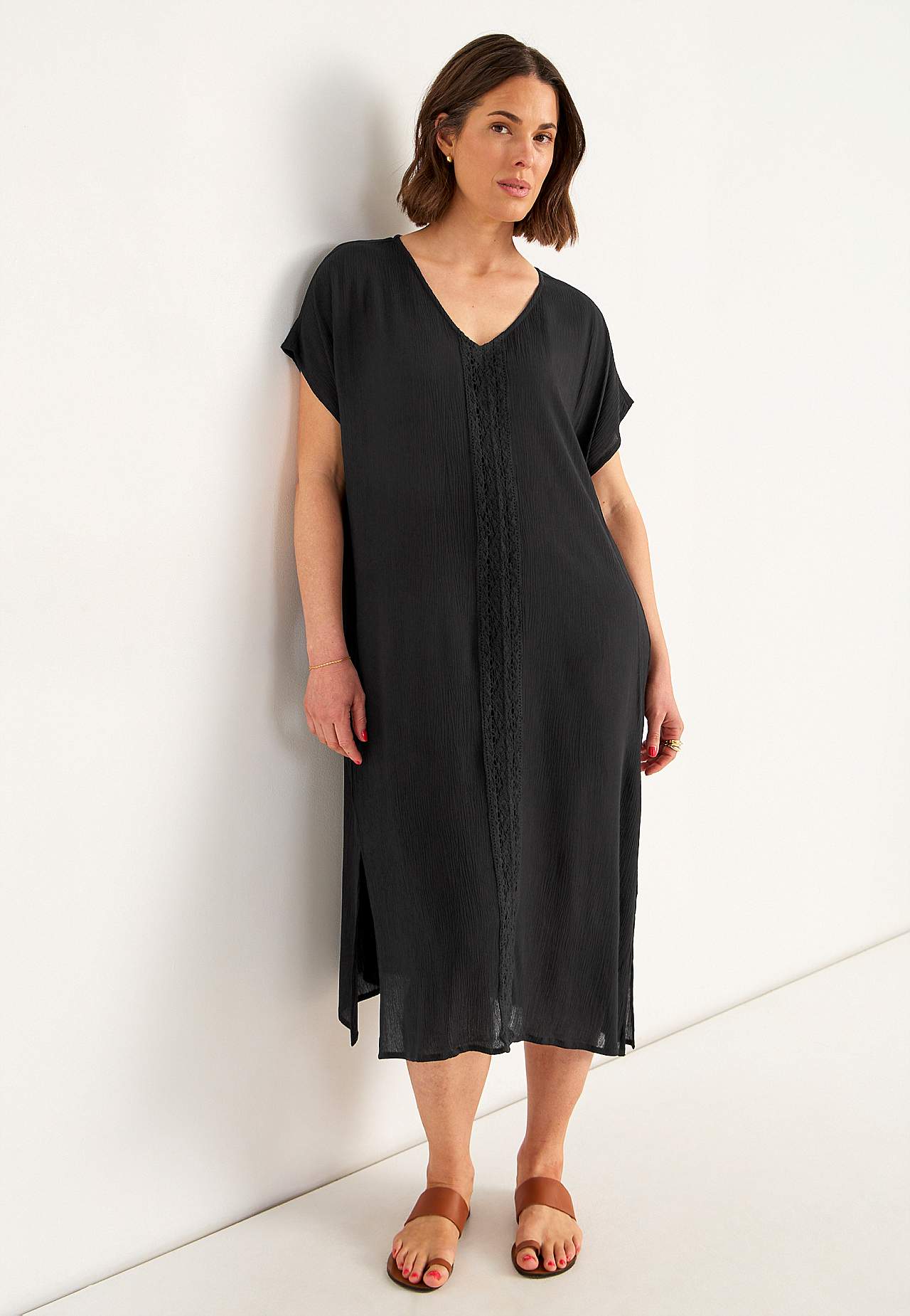 Kleid aus Krepp mit Taschen