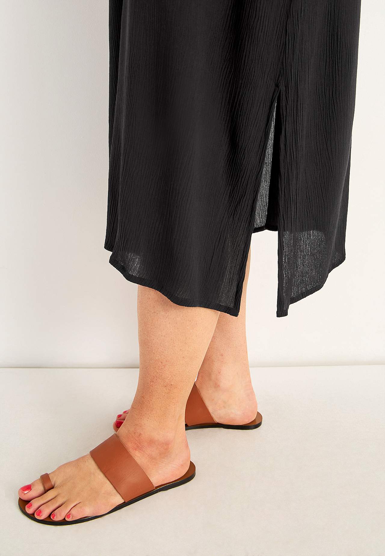 Kleid aus Krepp mit Taschen