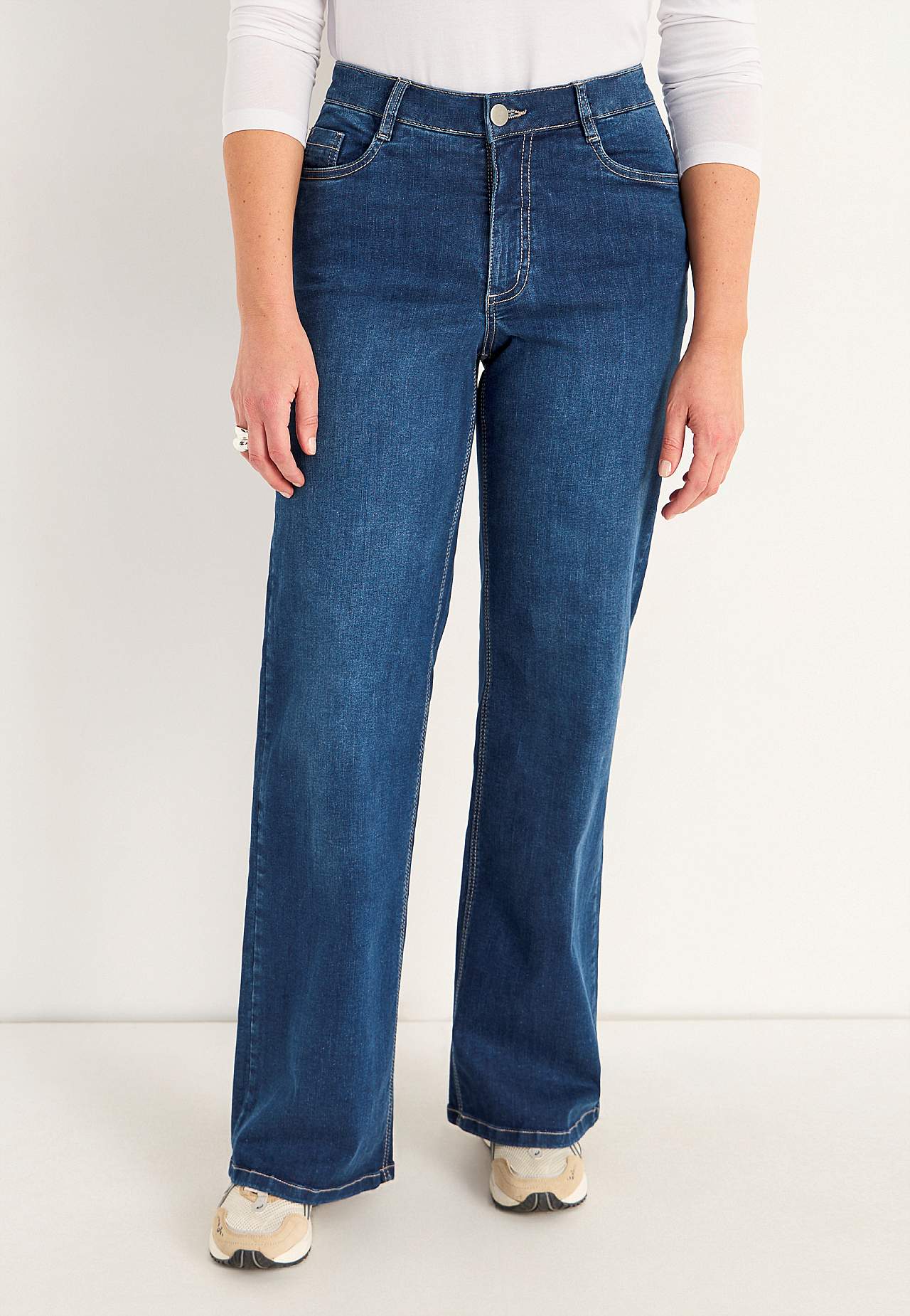 Breite, lange Jeans mit hoher Taille