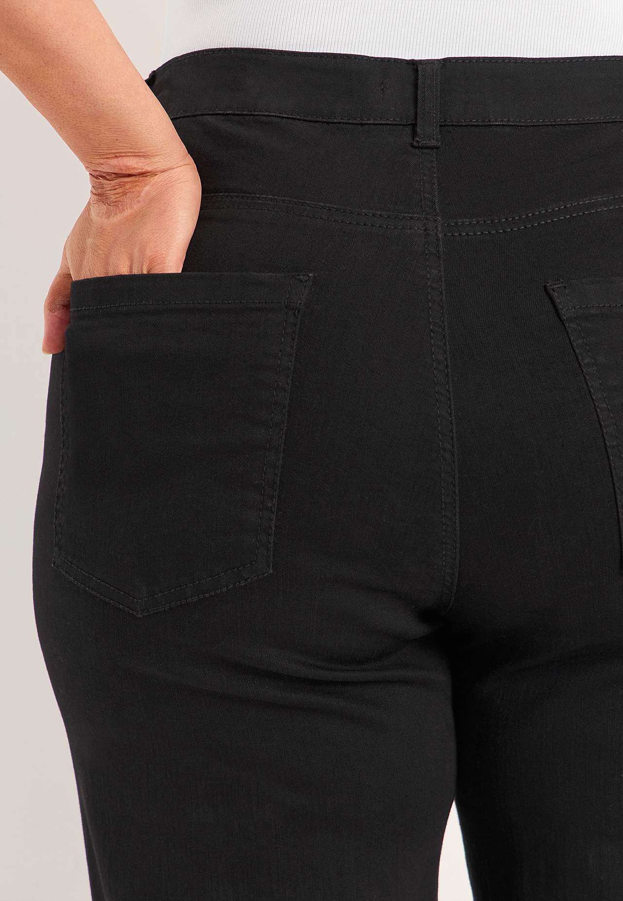 Breite, lange Jeans mit hoher Taille Renata