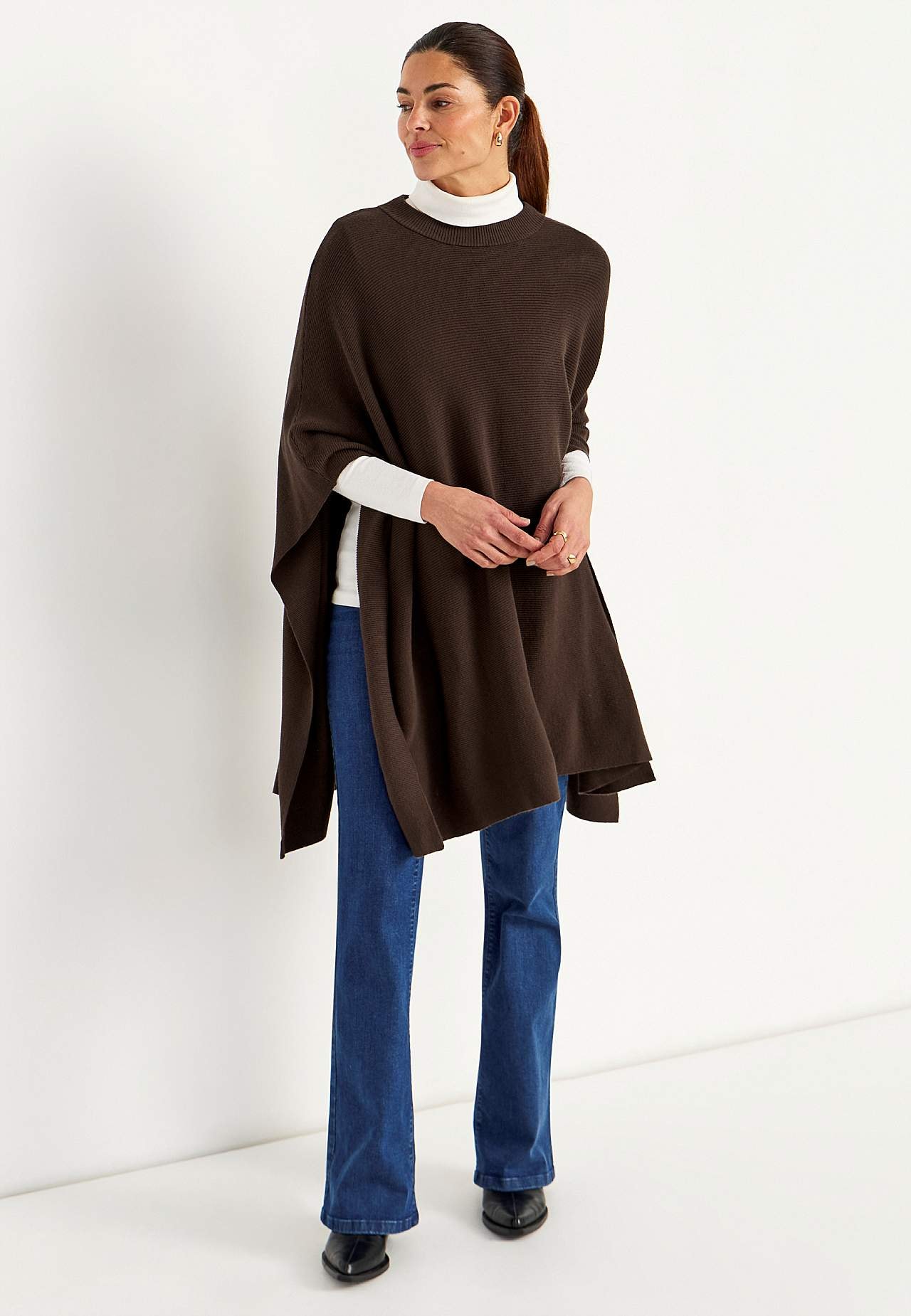 Fein gestrickt Poncho