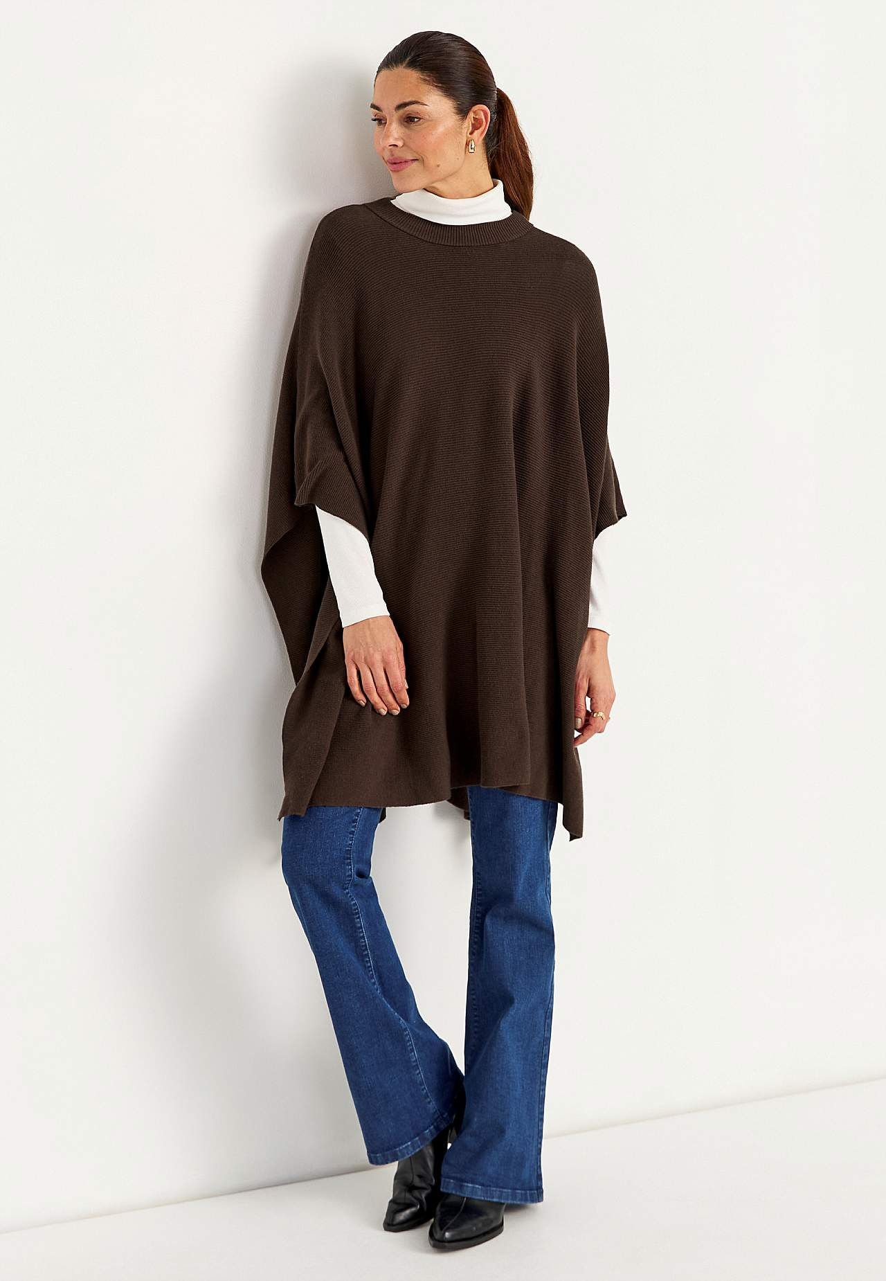 Fein gestrickt Poncho