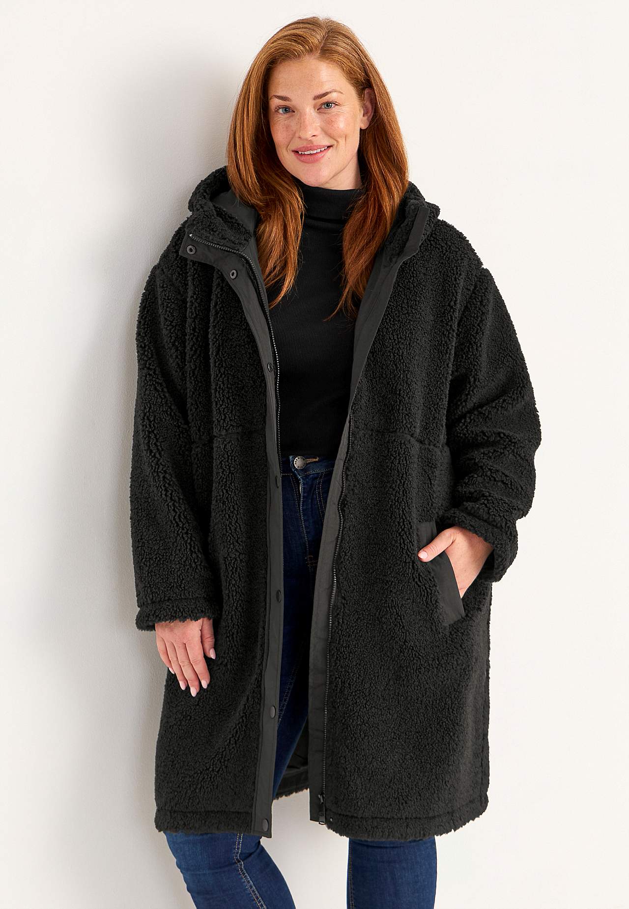 Fleecejacke mit Kapuze
