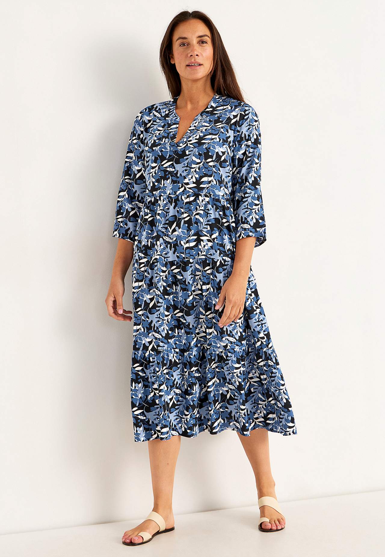 Kleid mit Volants