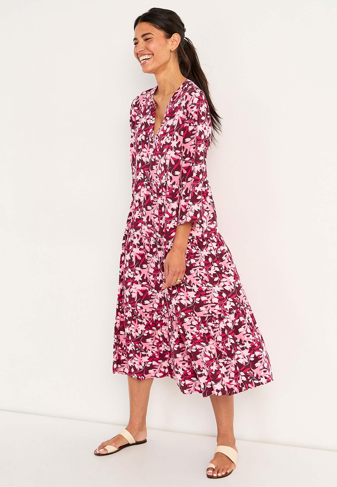 Kleid mit Volants
