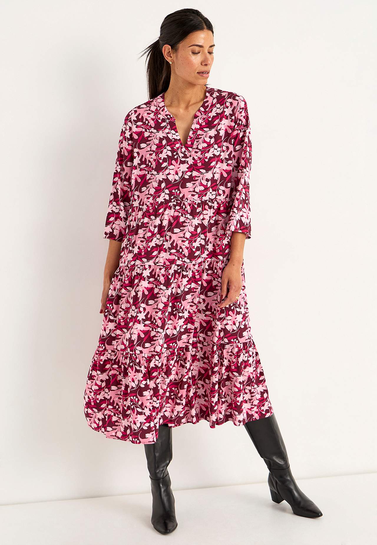 Kleid mit Volants