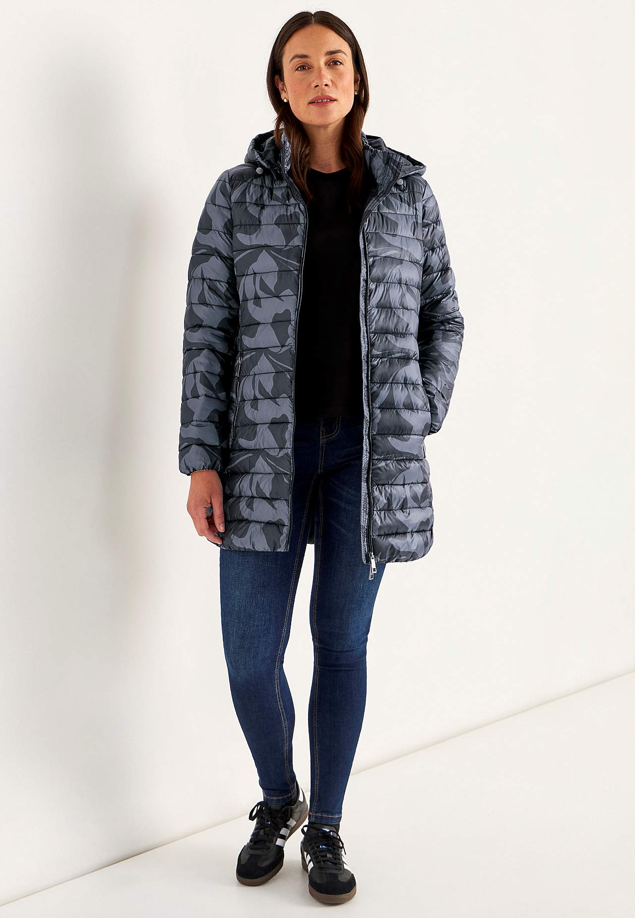 Gesteppte, gemusterte leichte Jacke