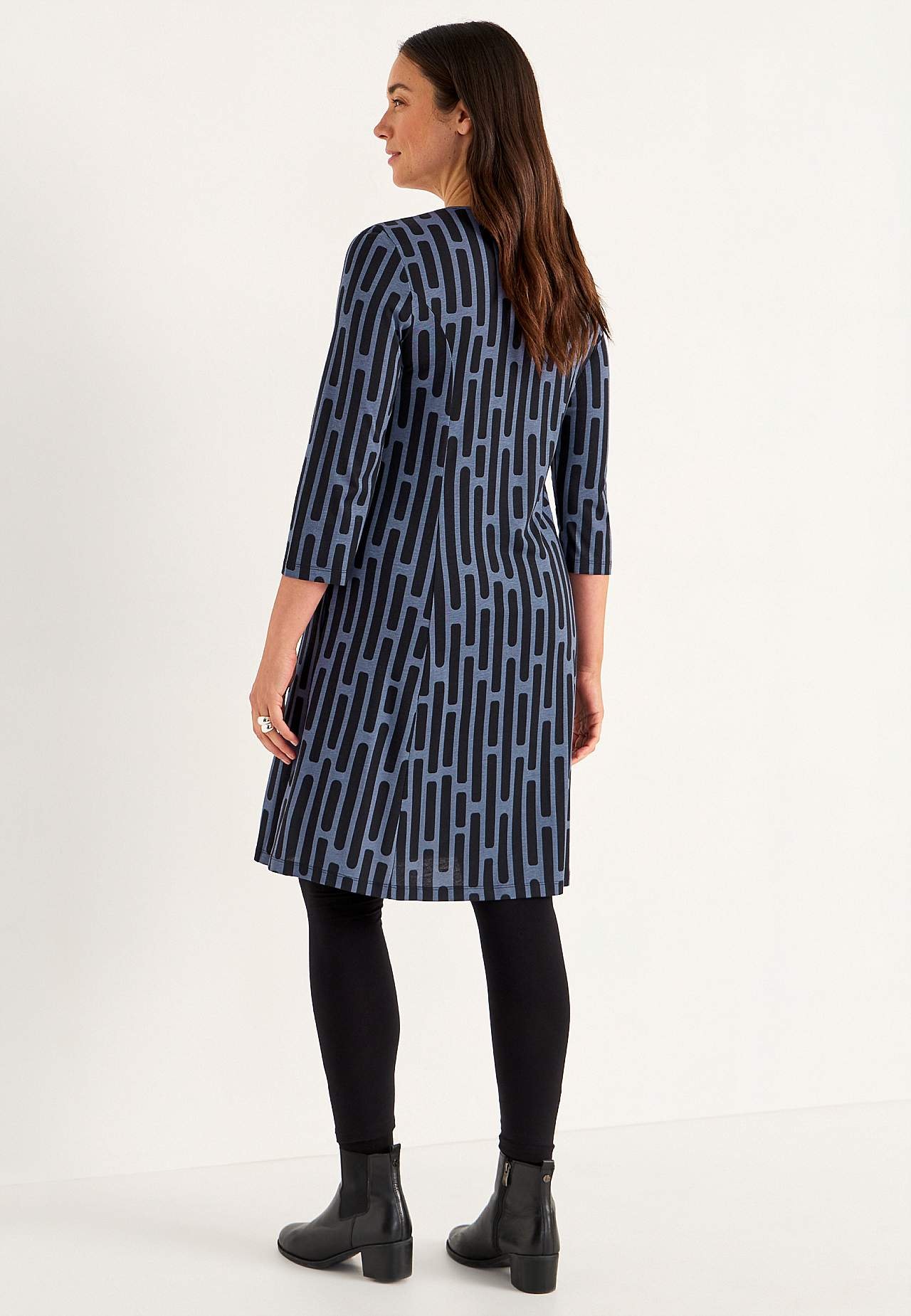 Gemustertes Jerseykleid mit Taschen