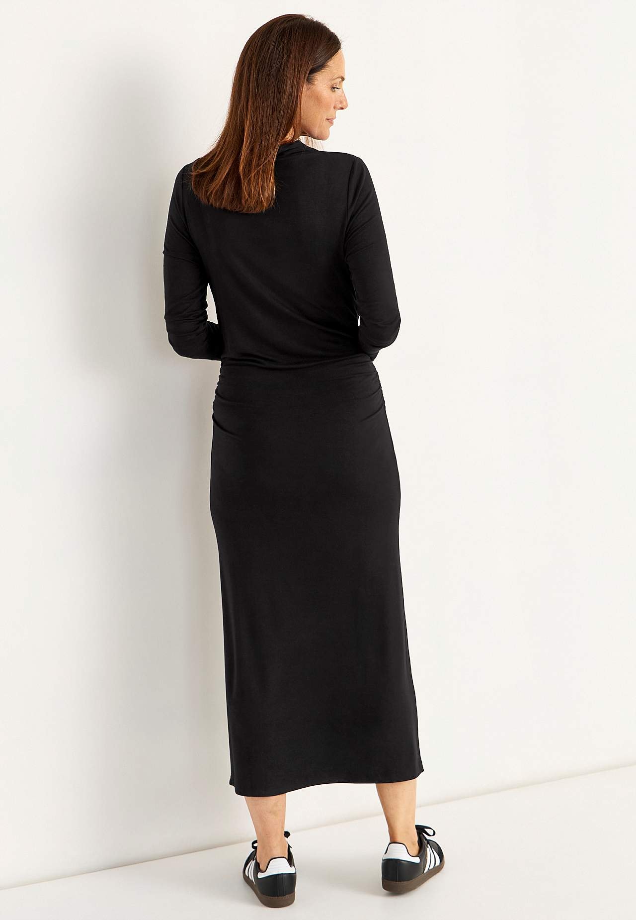 Tailliertes Jerseykleid