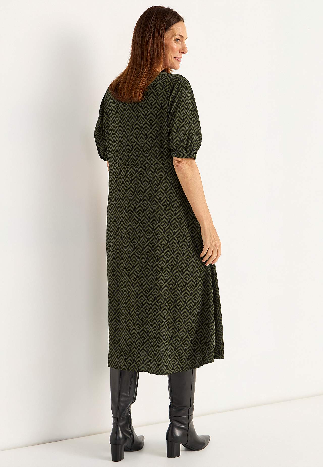 Gemustertes Kleid
