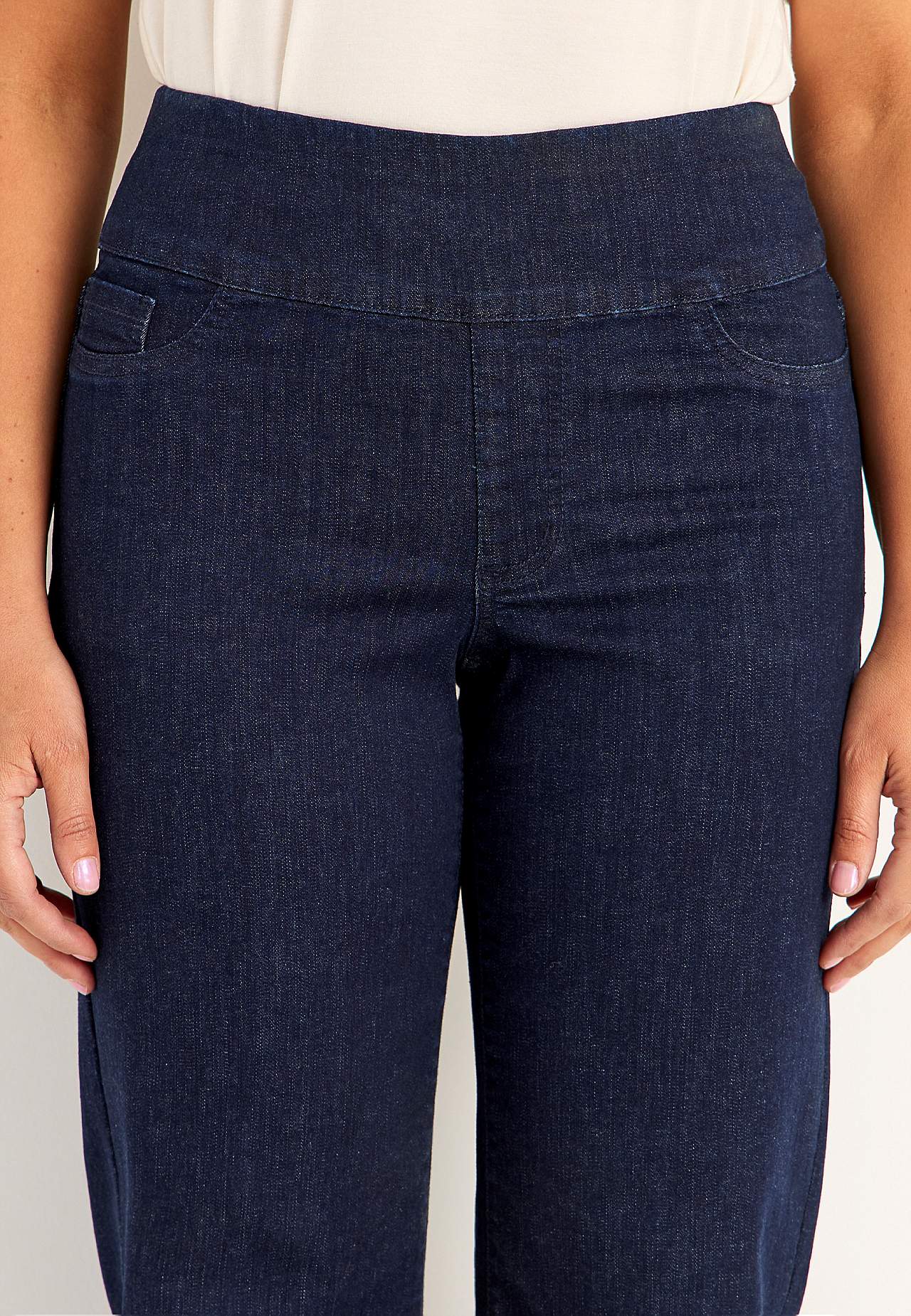 Jeans mit hohem elastischem Bund