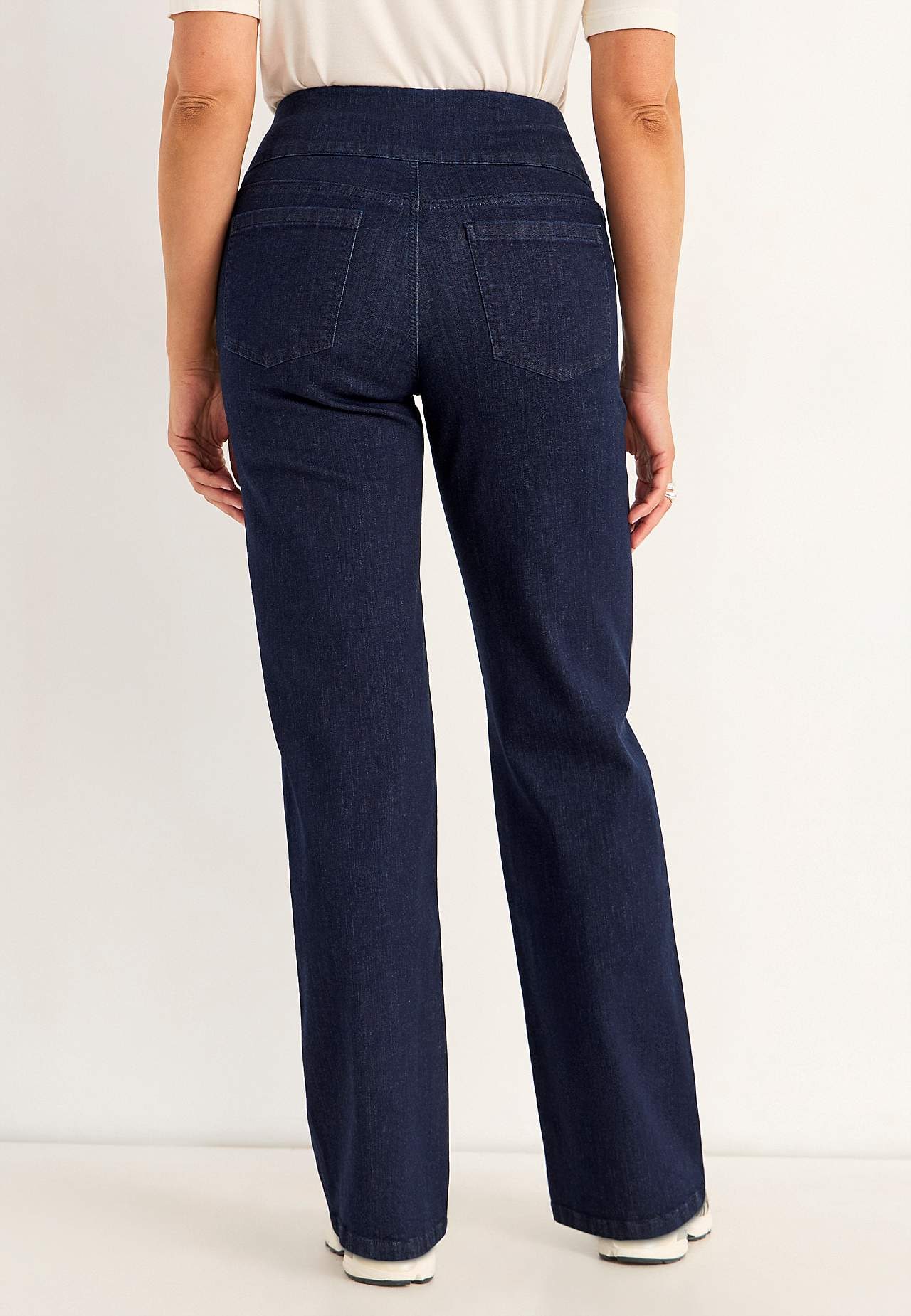 Jeans mit hohem elastischem Bund