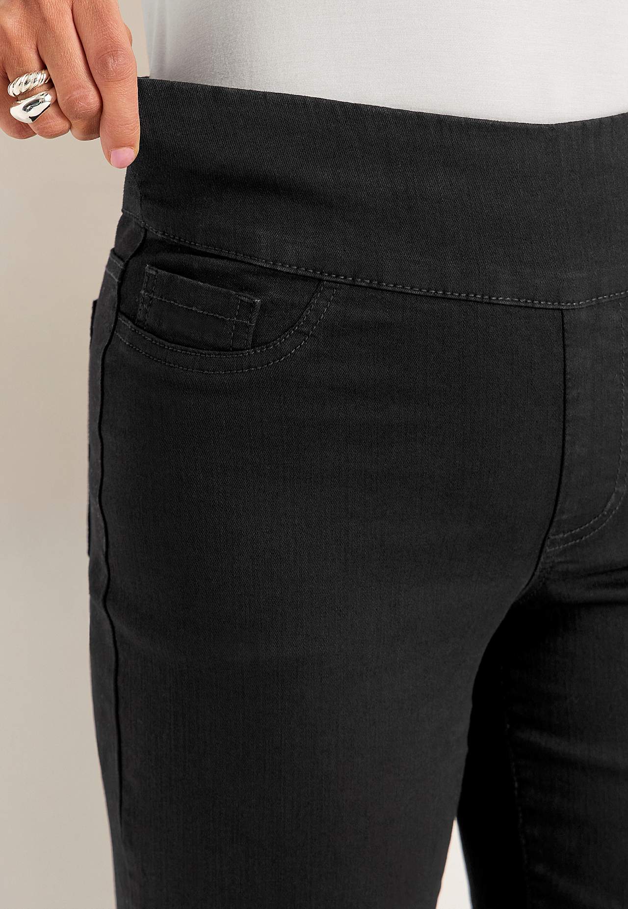 Jeans mit hohem elastischem Bund Elisa