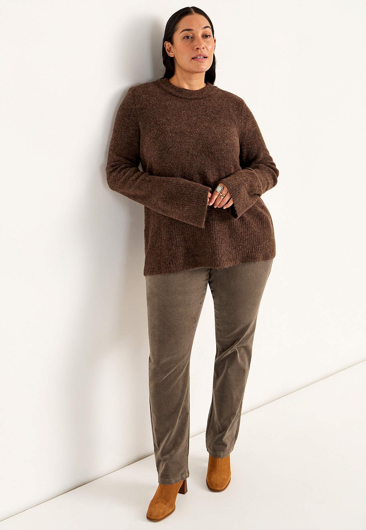 Elastische Kordhose mit geraden Beinen